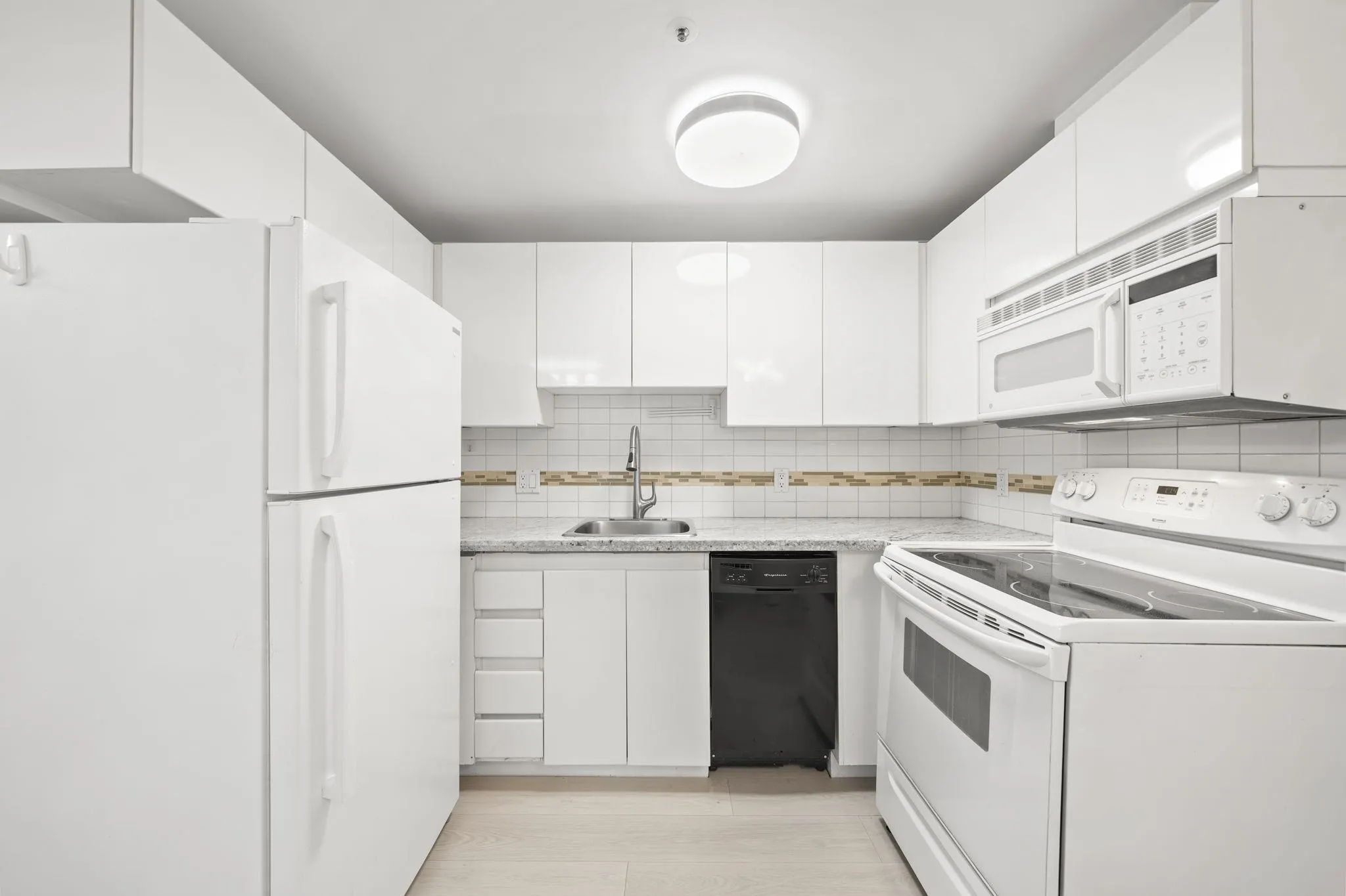 555 Jervis Street #508