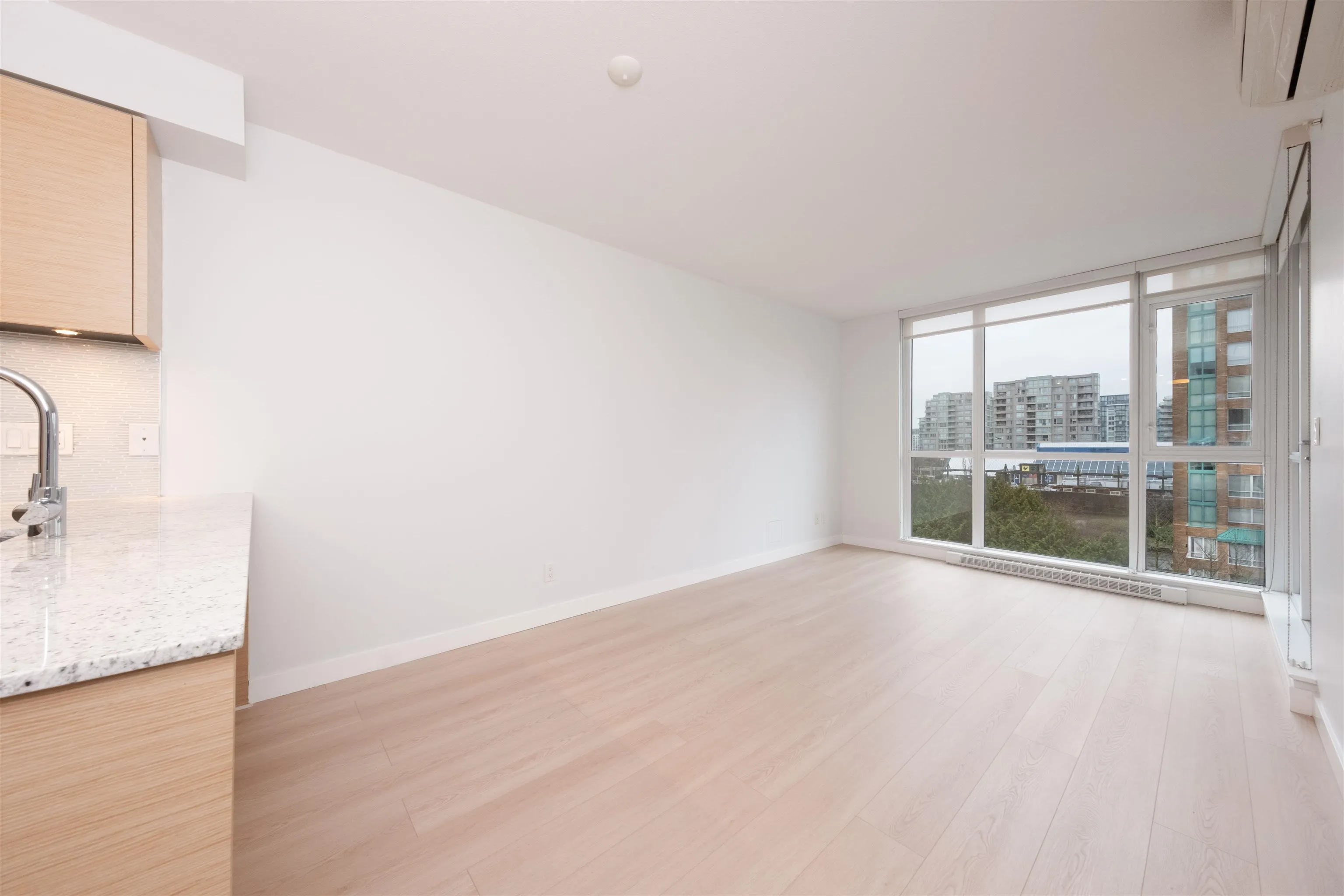 6180 Cooney Road #803