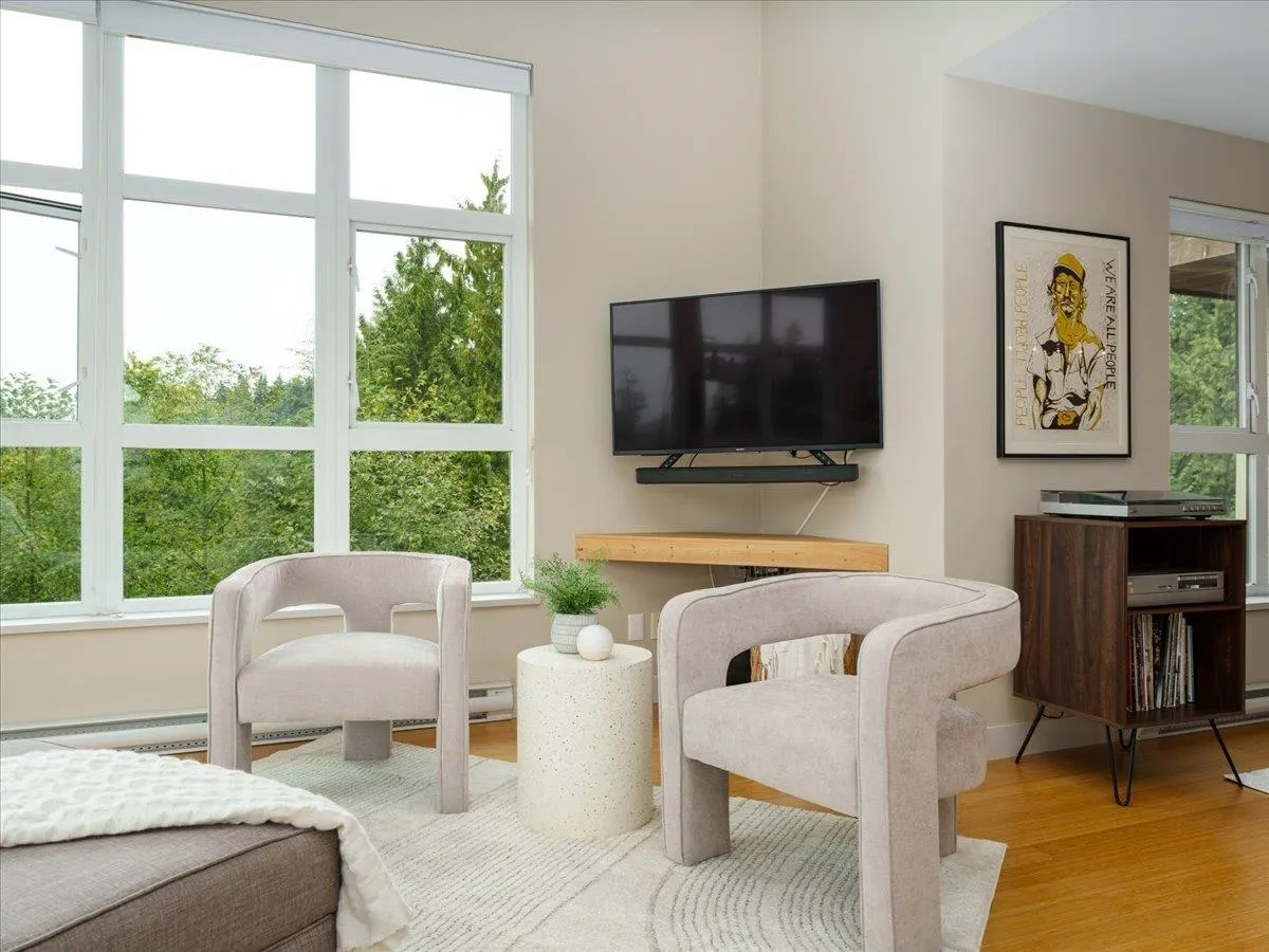 3732 Mt Seymour Parkway #402