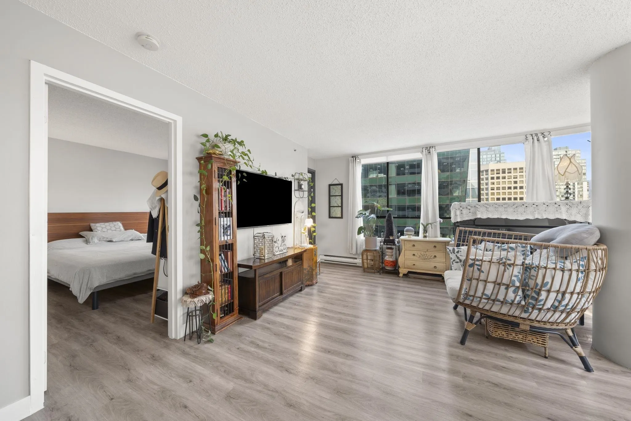 1060 Alberni Street #1506