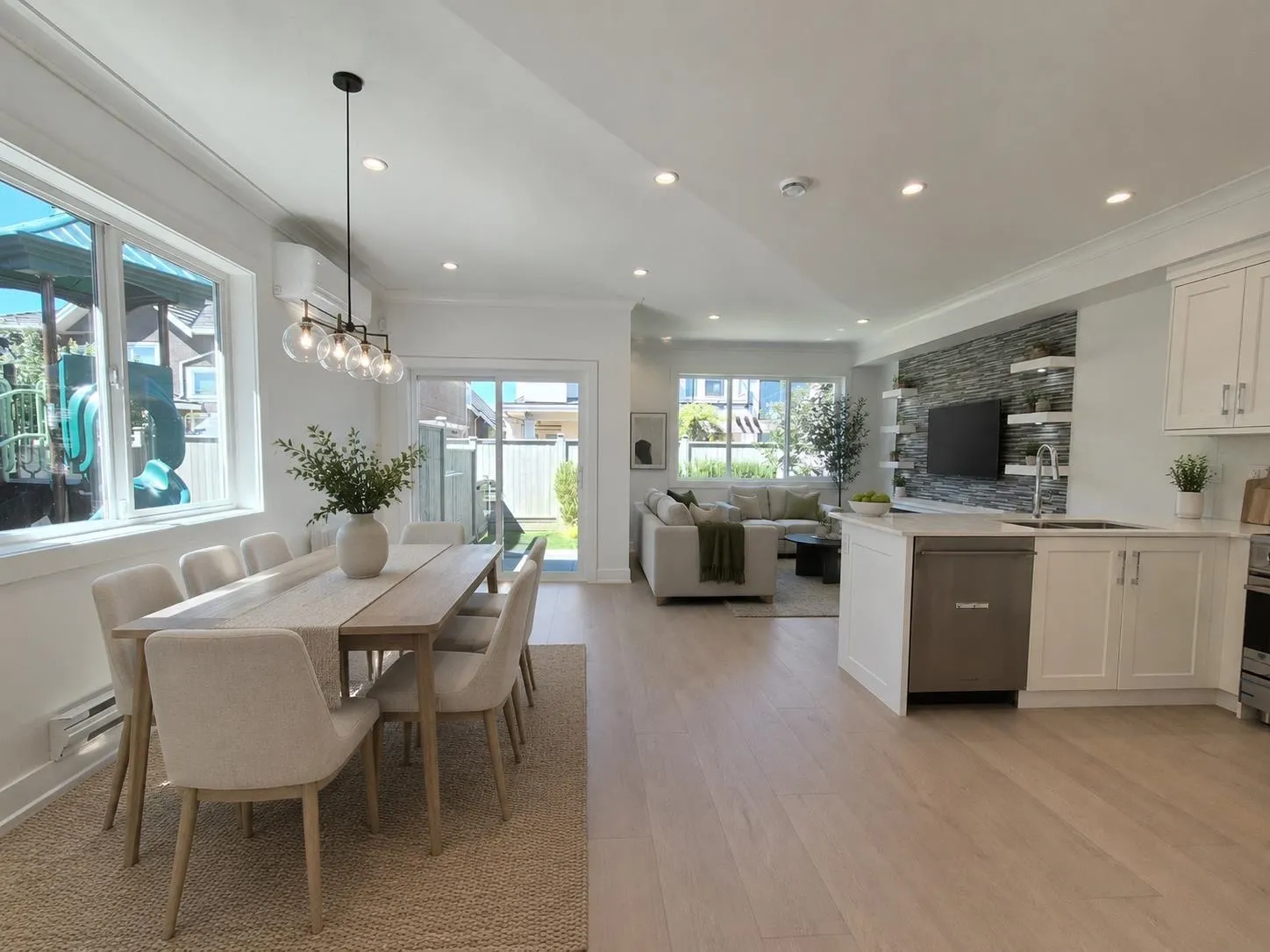 8233 Williams Road #102