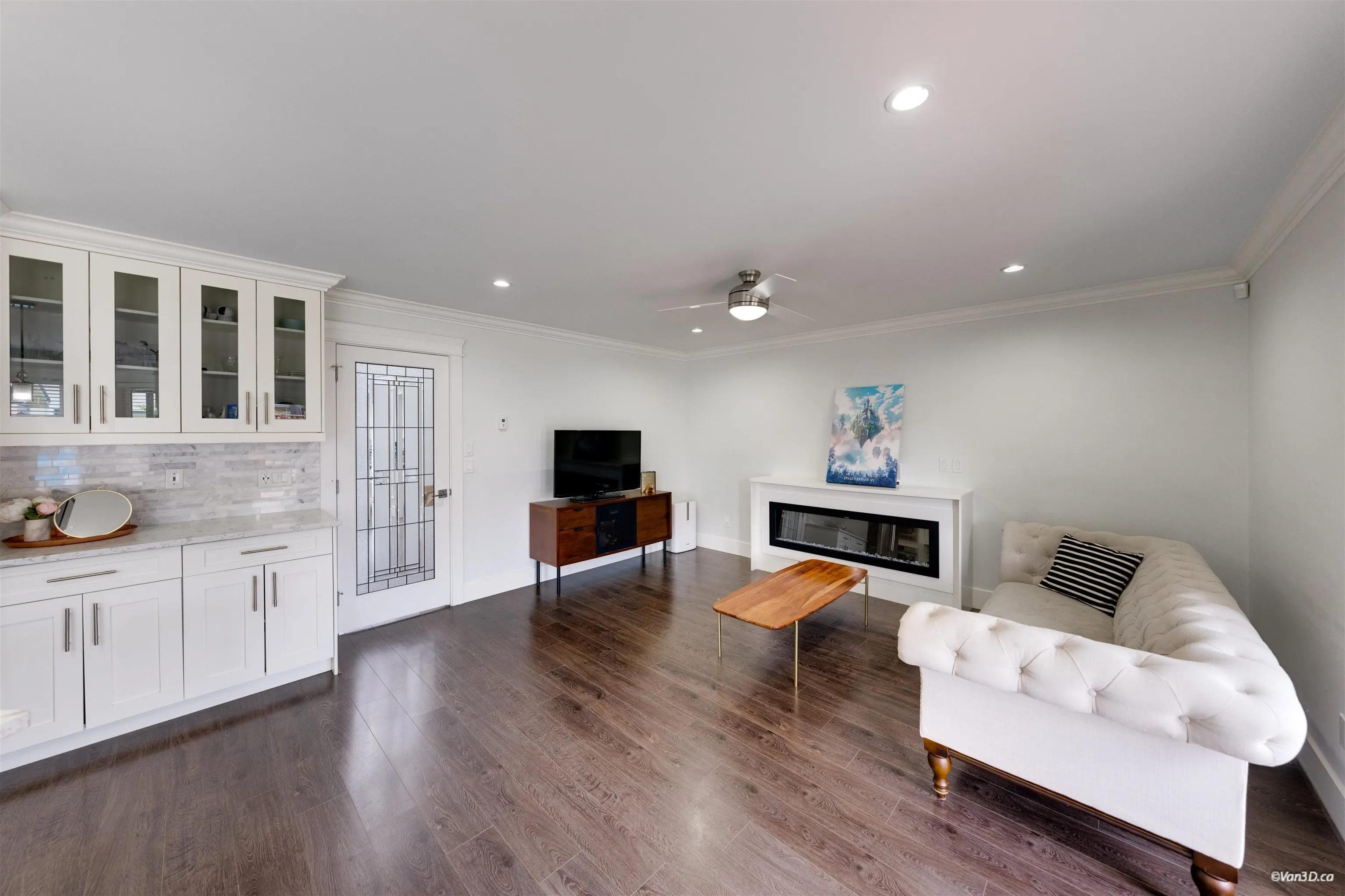 6288 Crescent Place