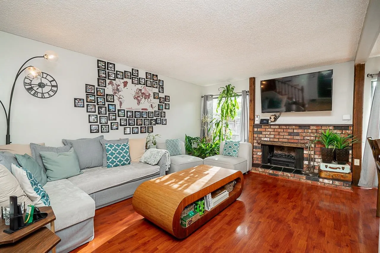 6531 Pimlico Way