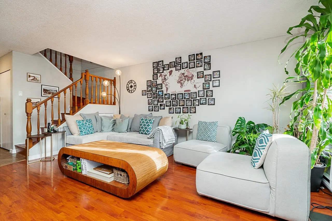 6531 Pimlico Way