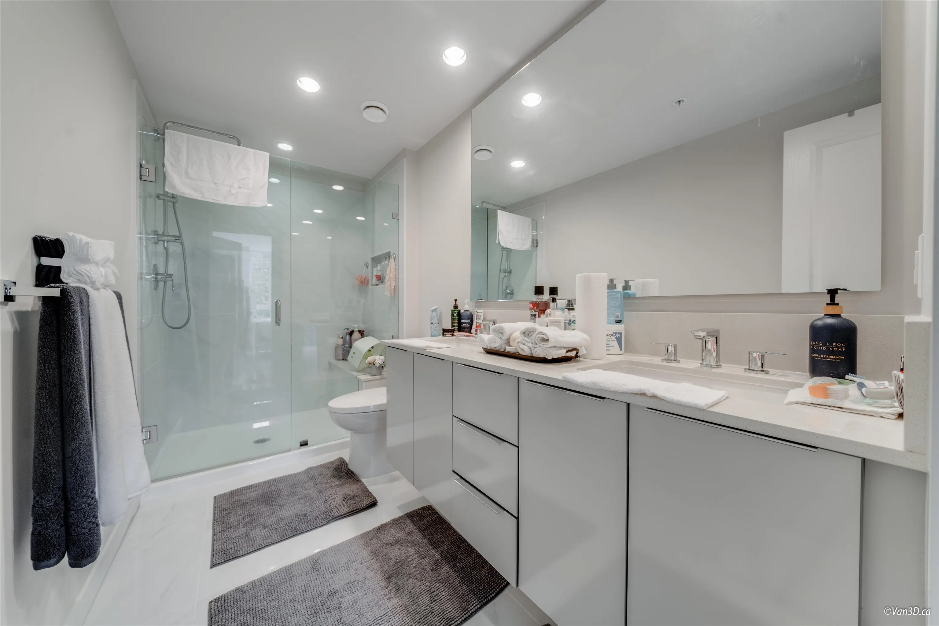 3100 Windsor Gate #304