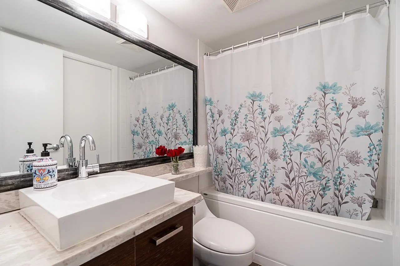 2959 Glen Drive #1203