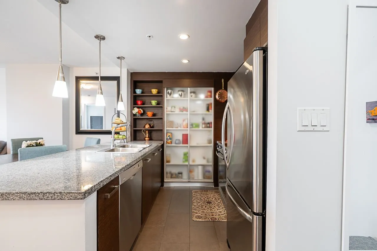 2959 Glen Drive #1203