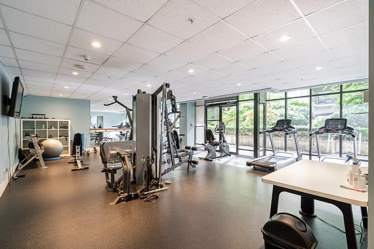 2959 Glen Drive #1203