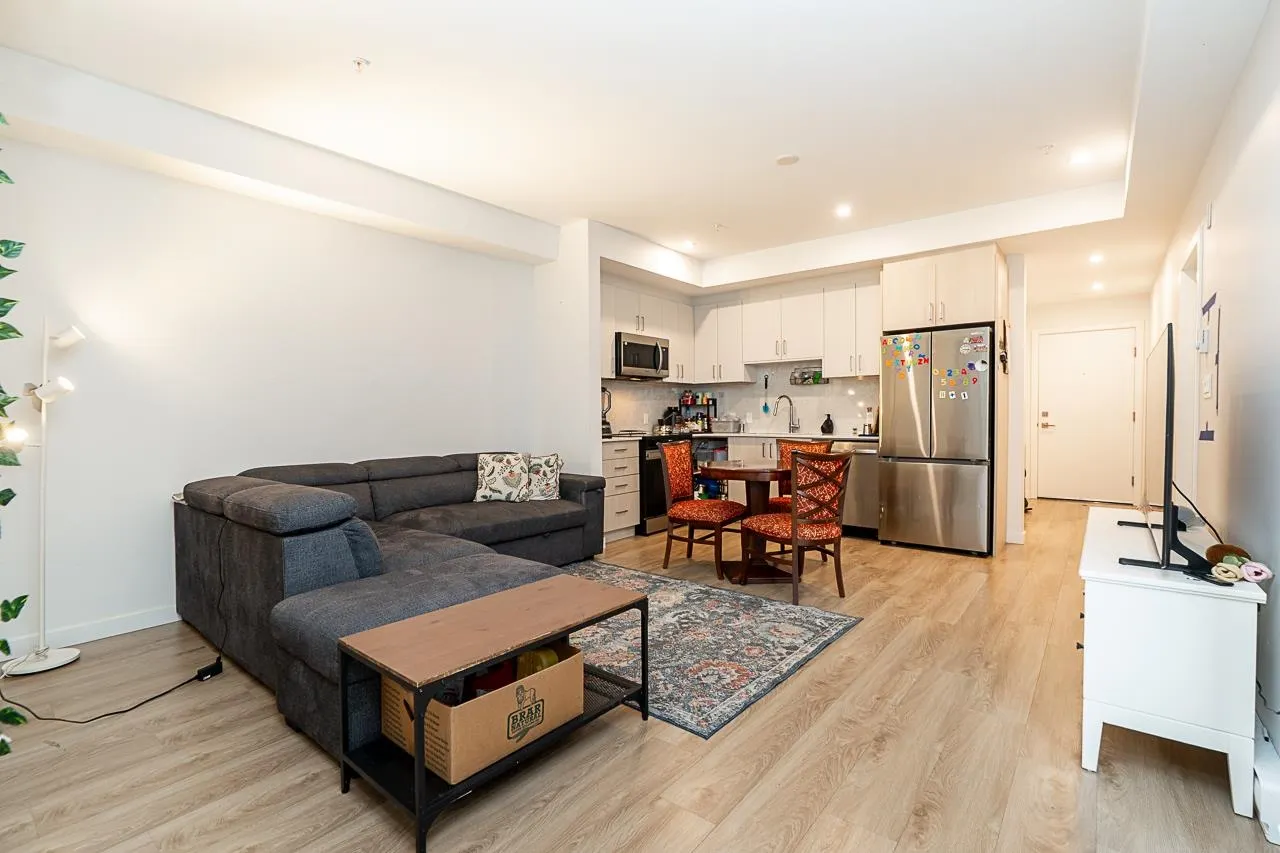 13838 108 Avenue #417