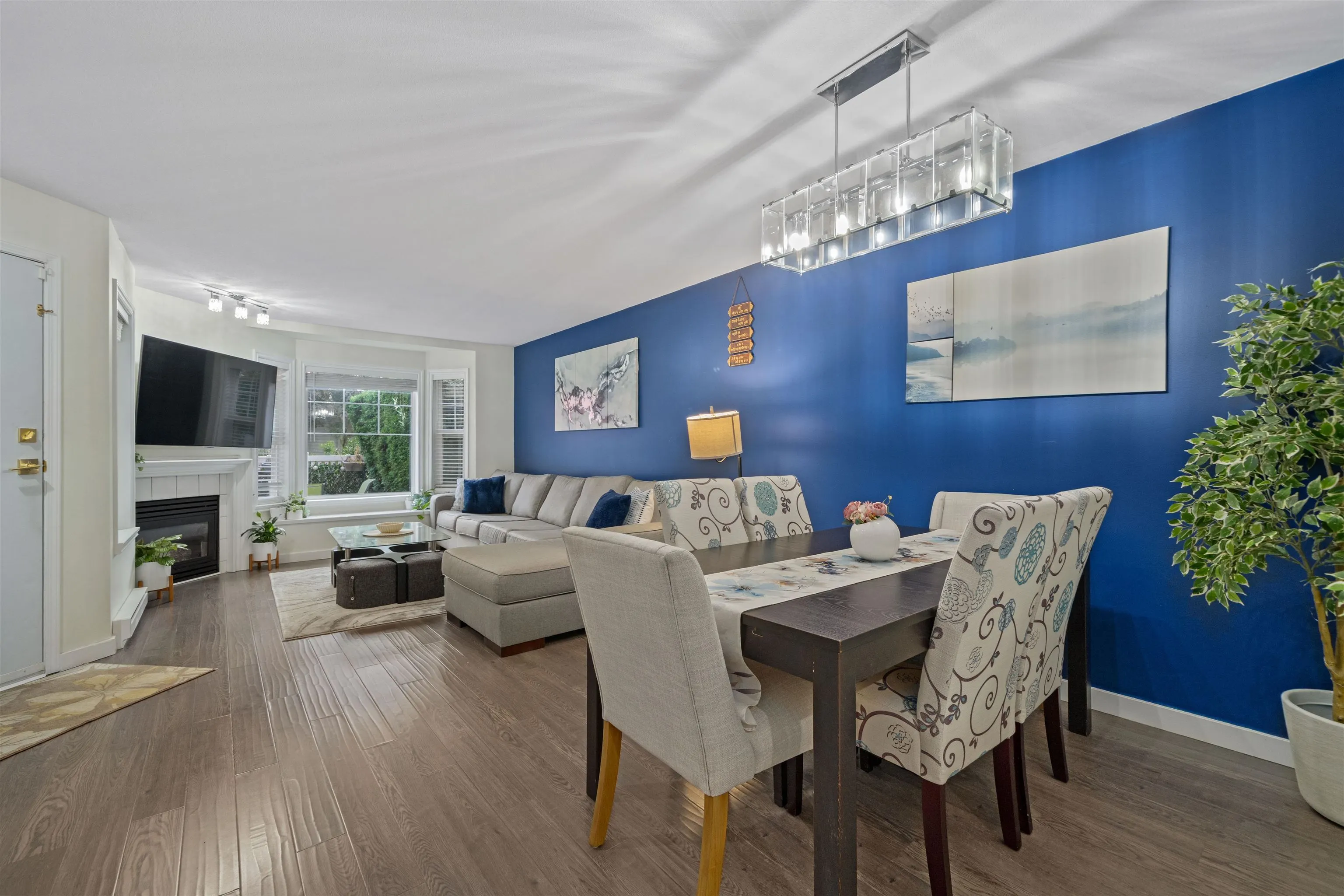 23085 118 Avenue #42
