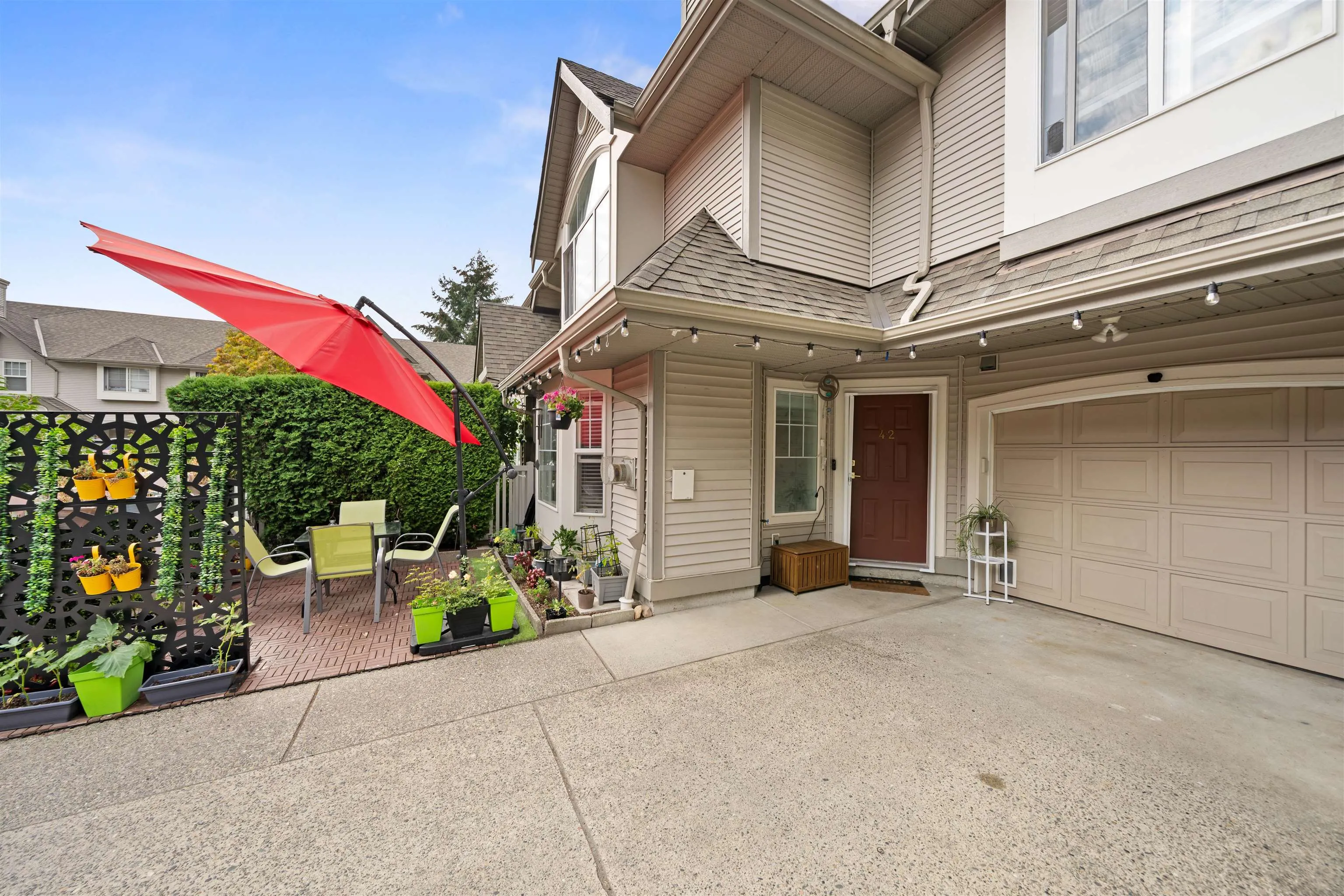 23085 118 Avenue #42