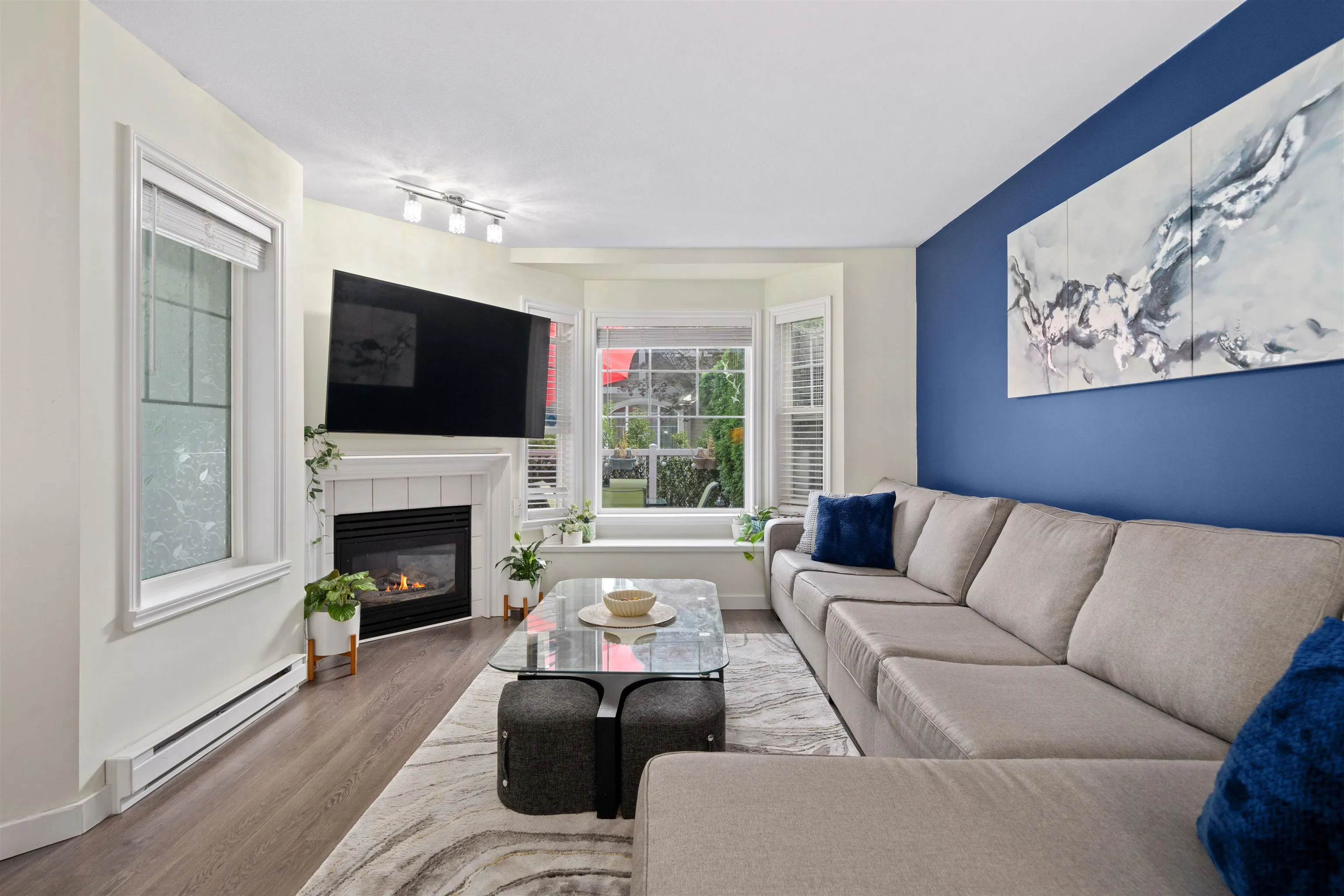 23085 118 Avenue #42