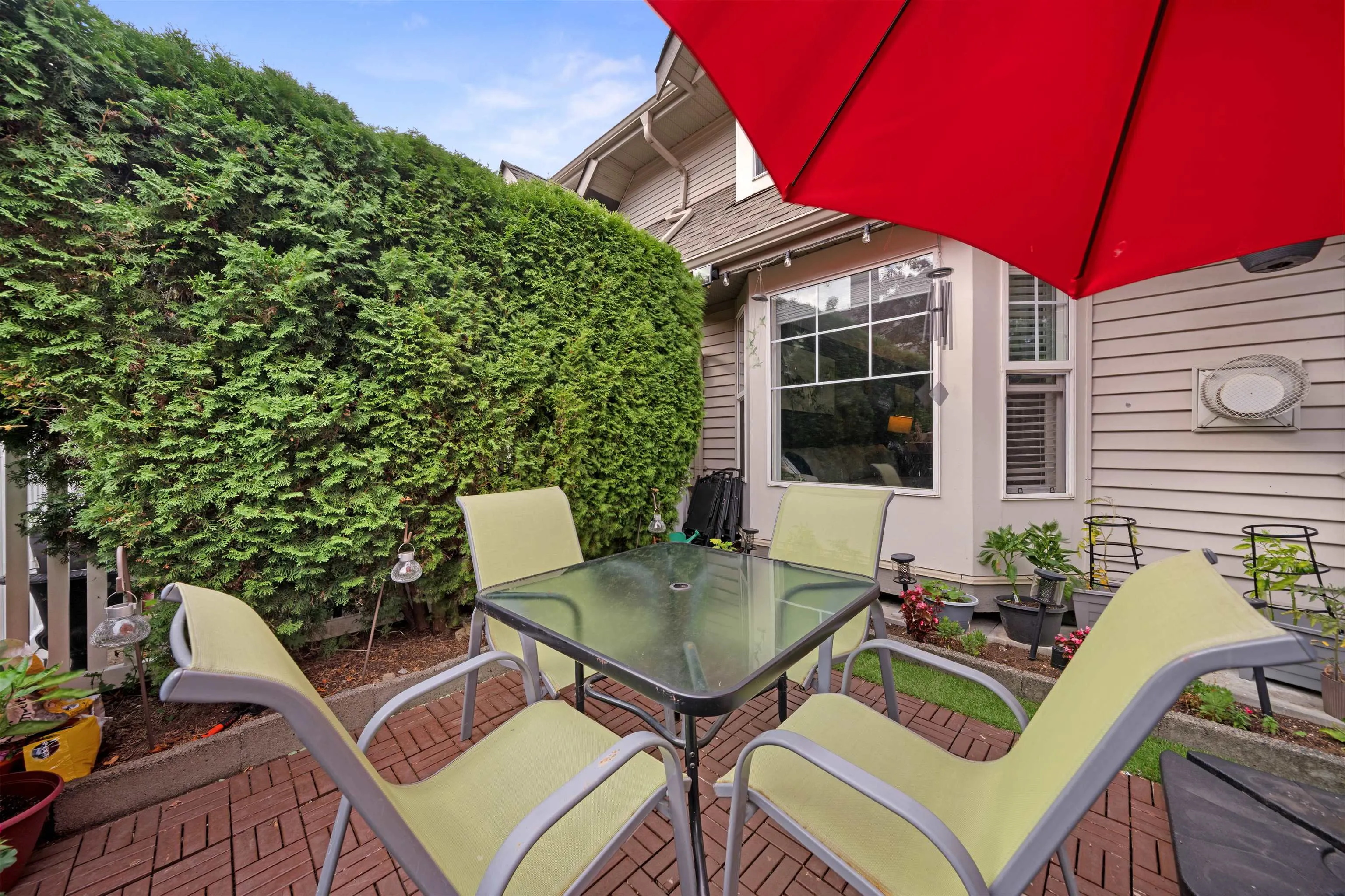 23085 118 Avenue #42