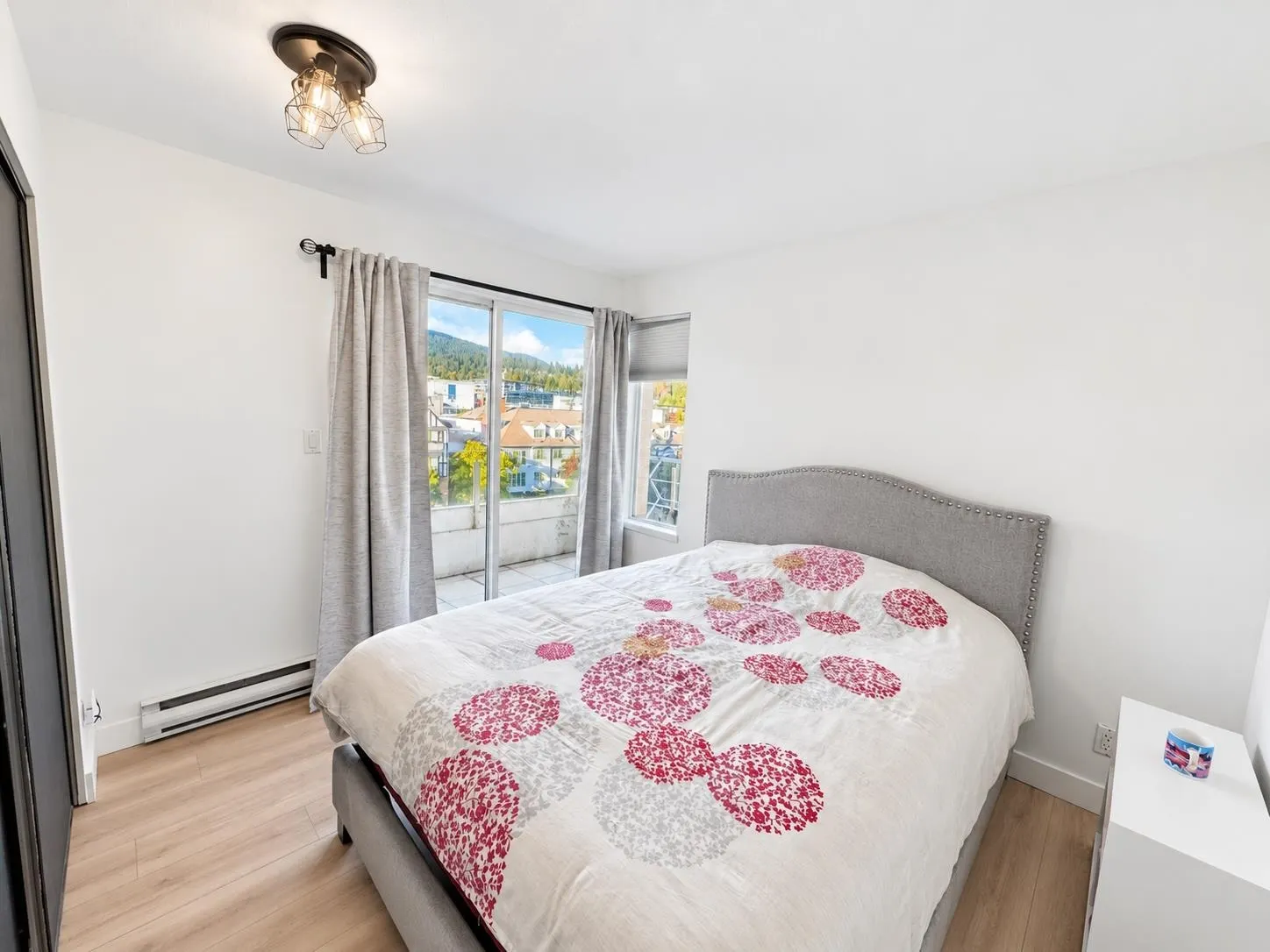 137 W 17th Street #504