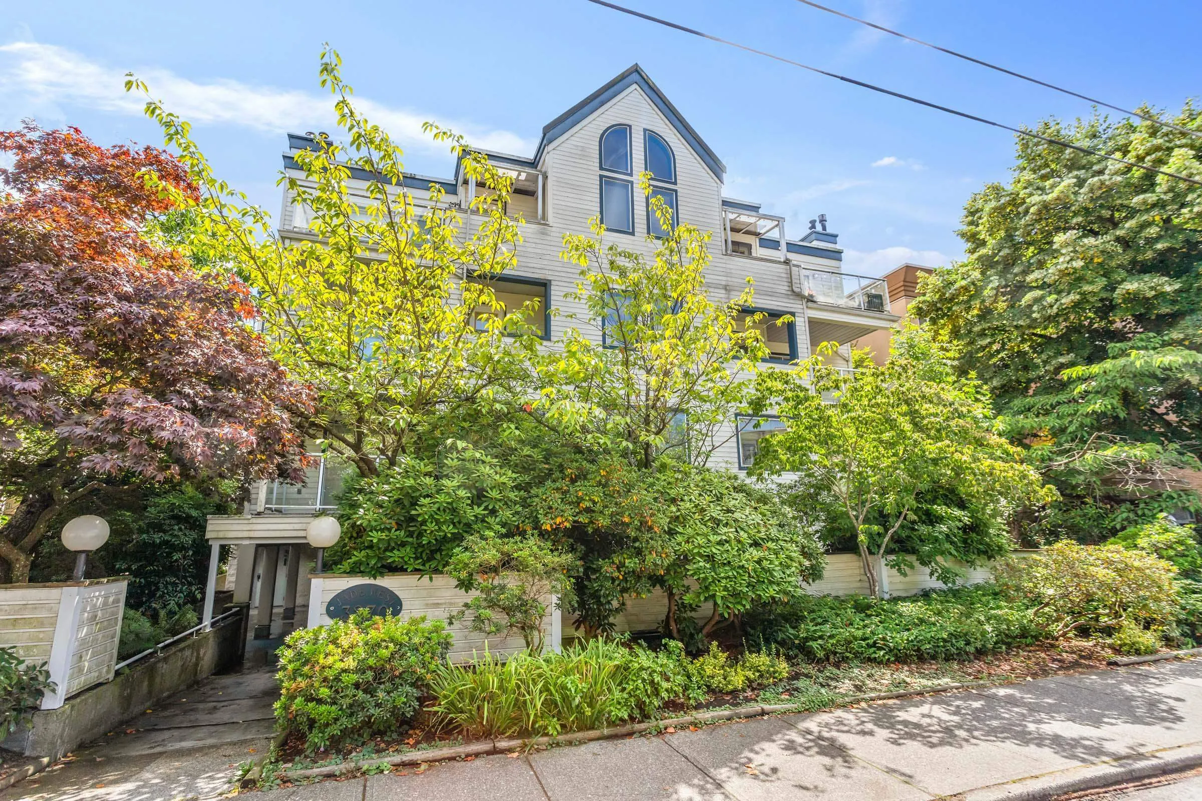 3270 W 4th Avenue #101