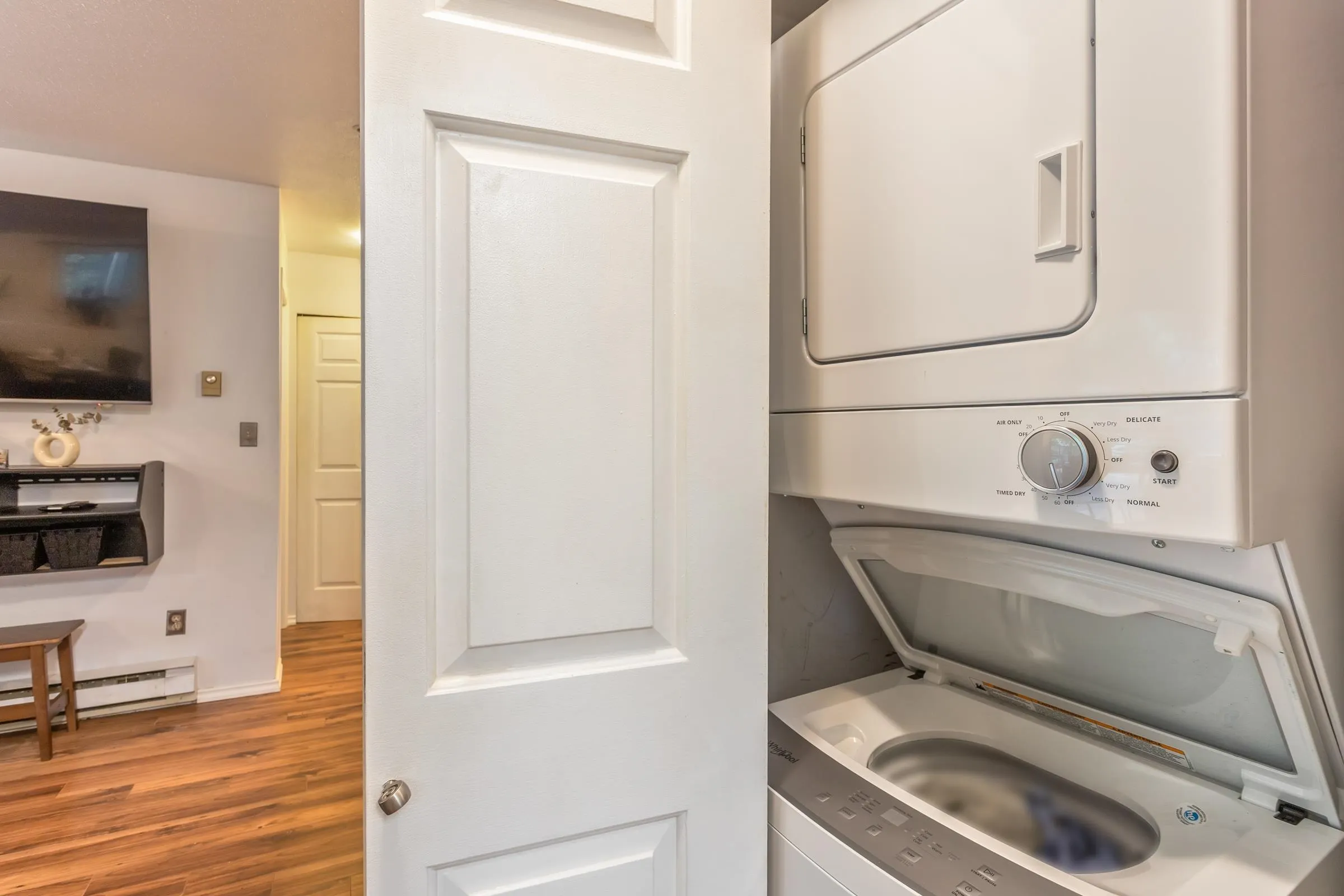 3270 W 4th Avenue #101
