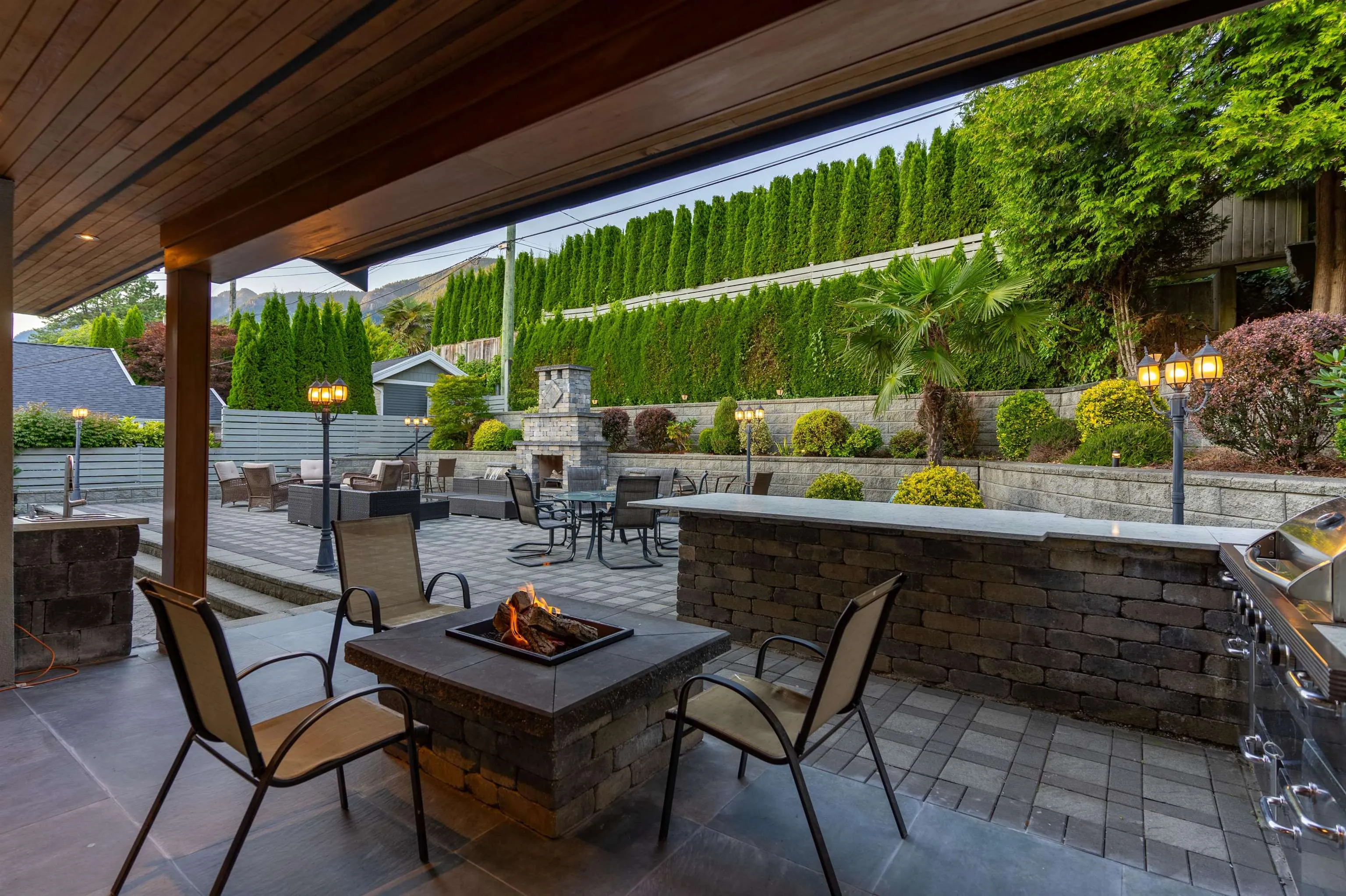 4168 Highland Boulevard