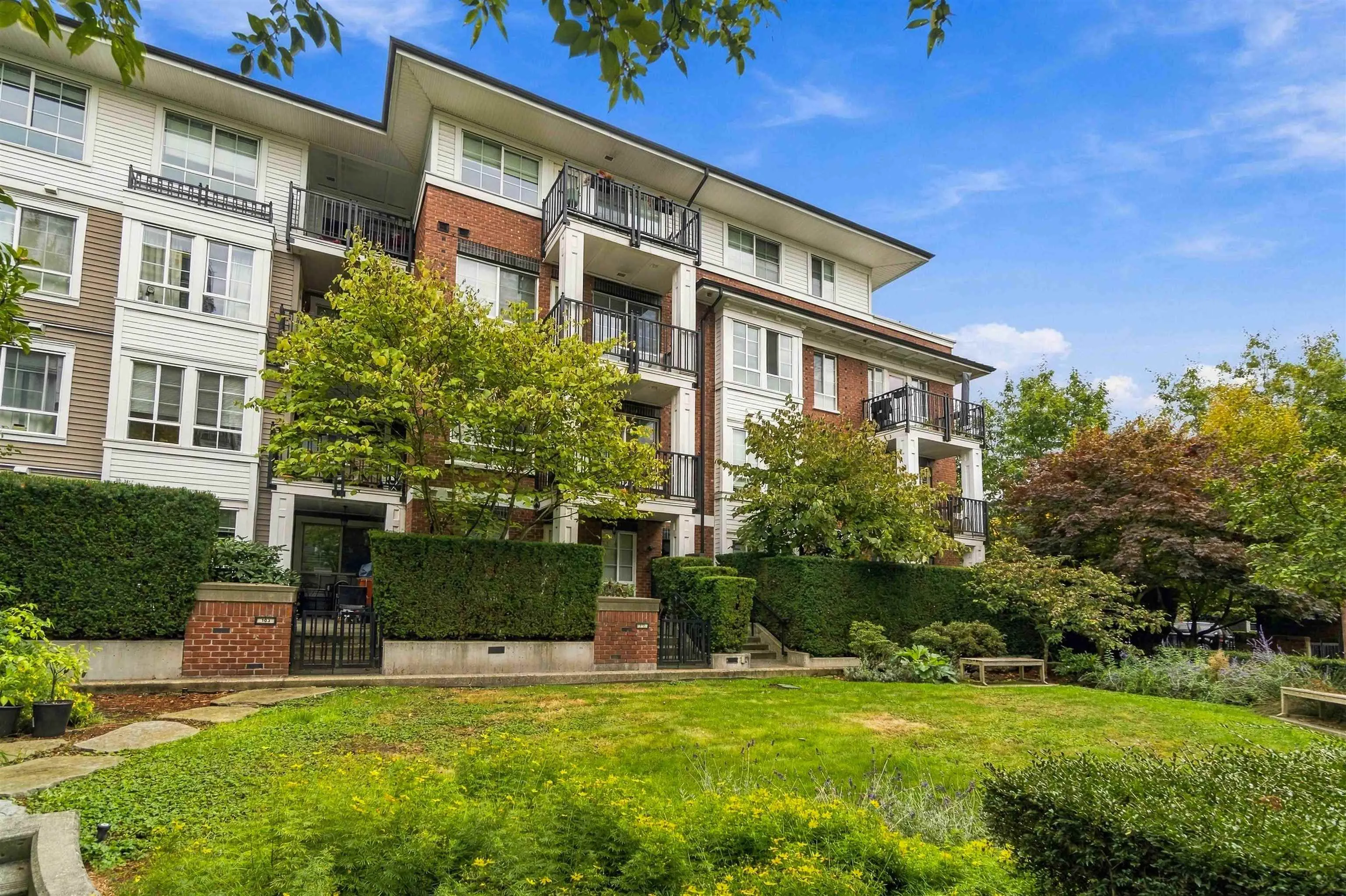 555 Foster Avenue #212
