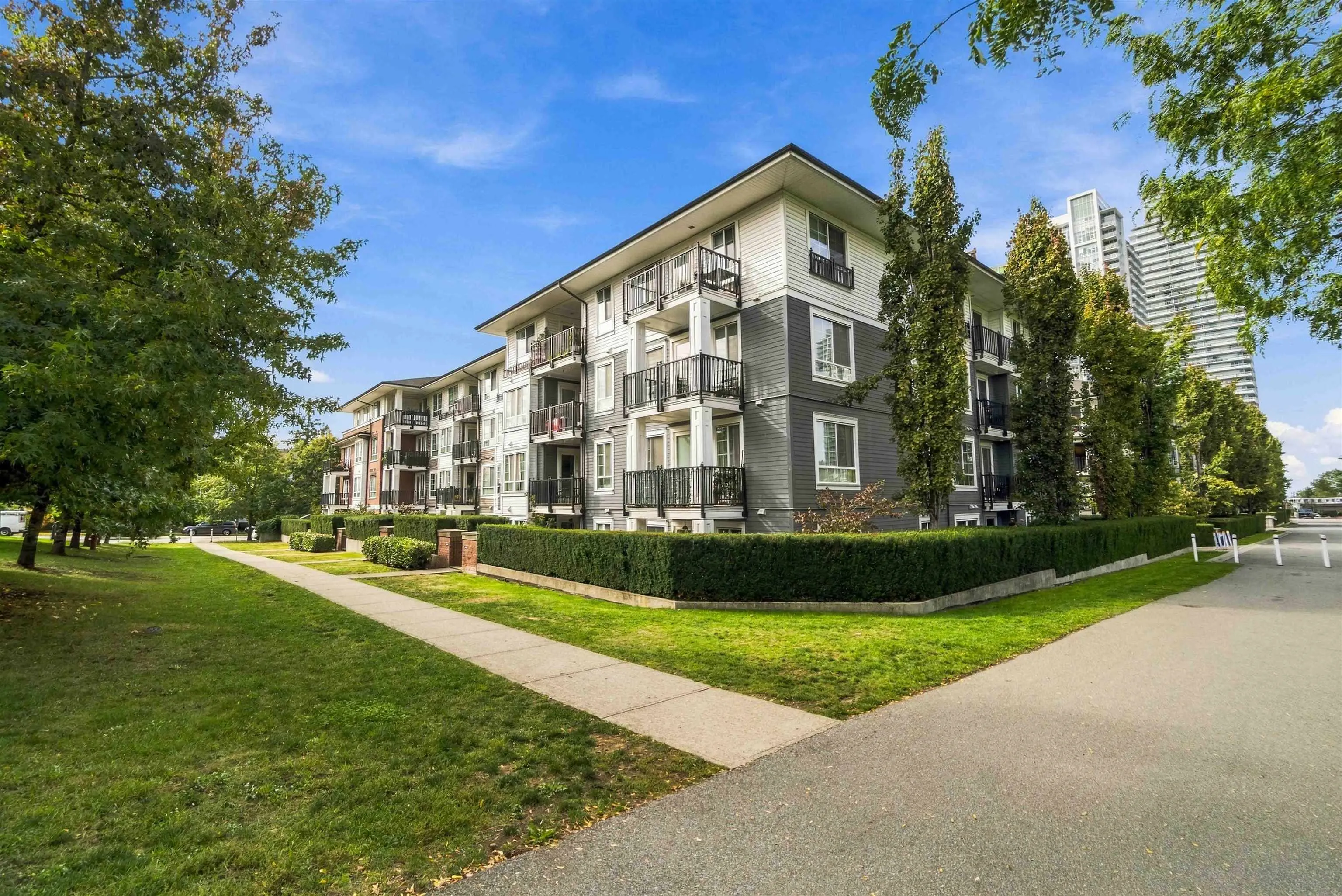 555 Foster Avenue #212