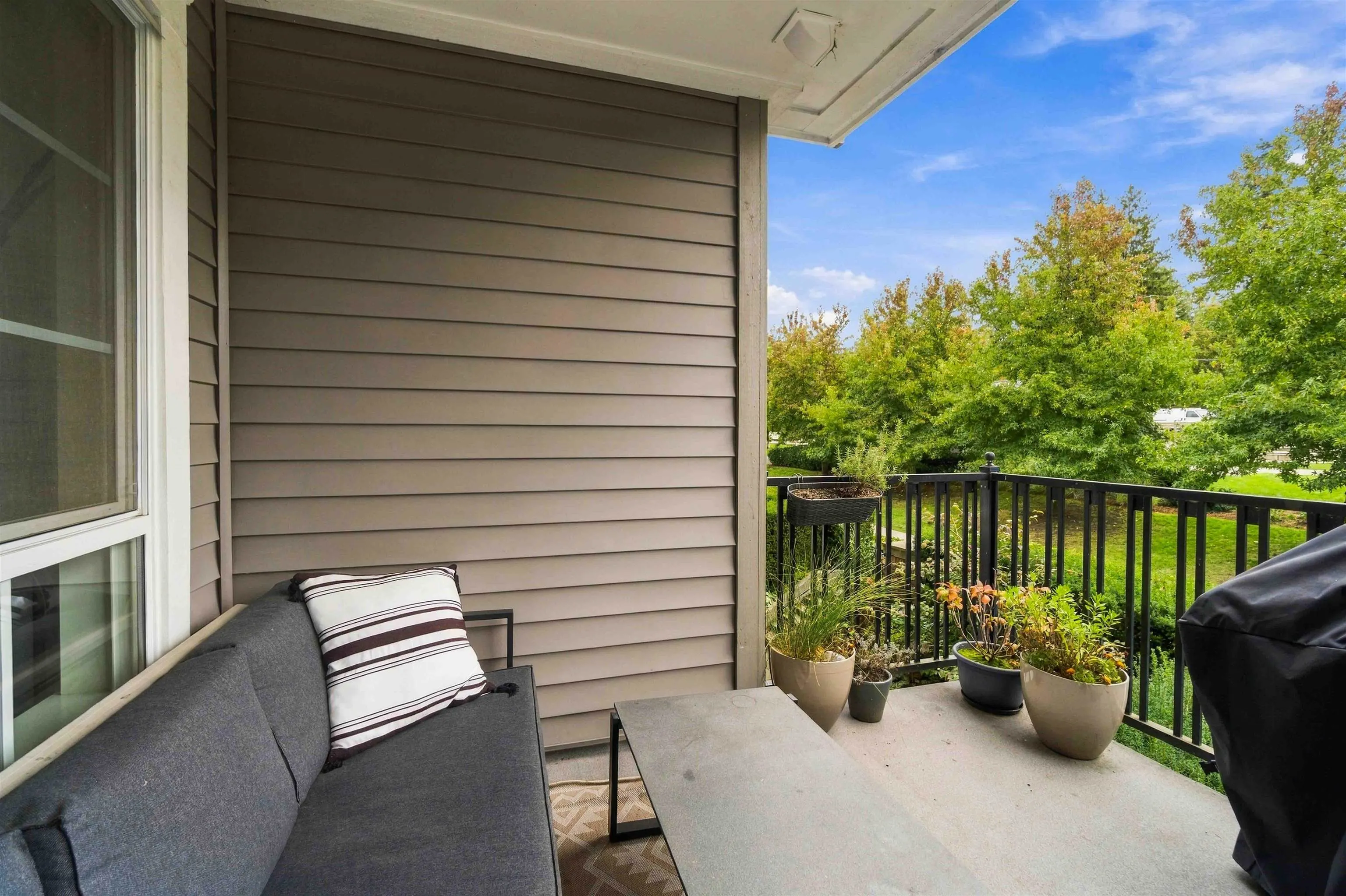 555 Foster Avenue #212