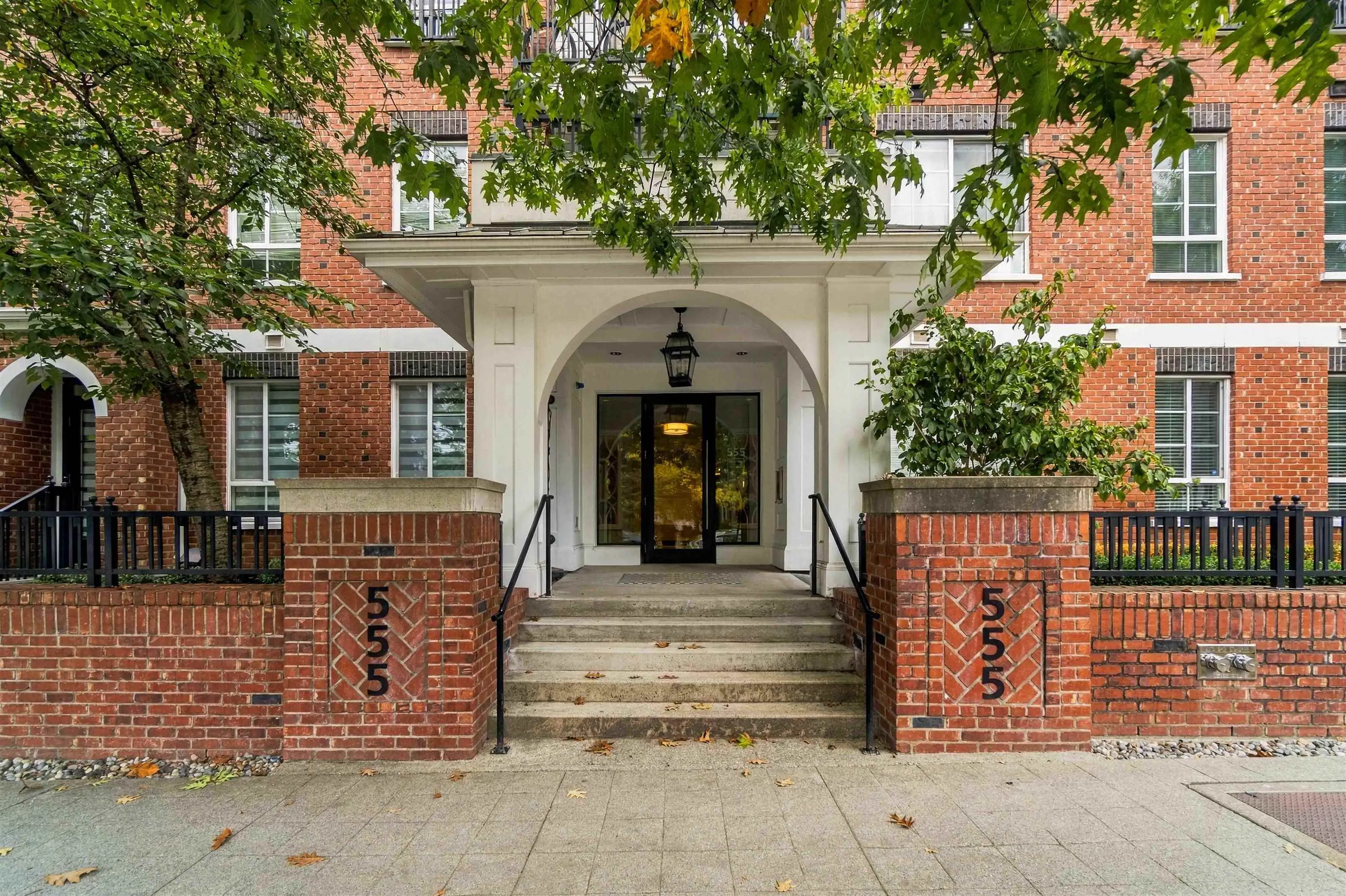 555 Foster Avenue #212