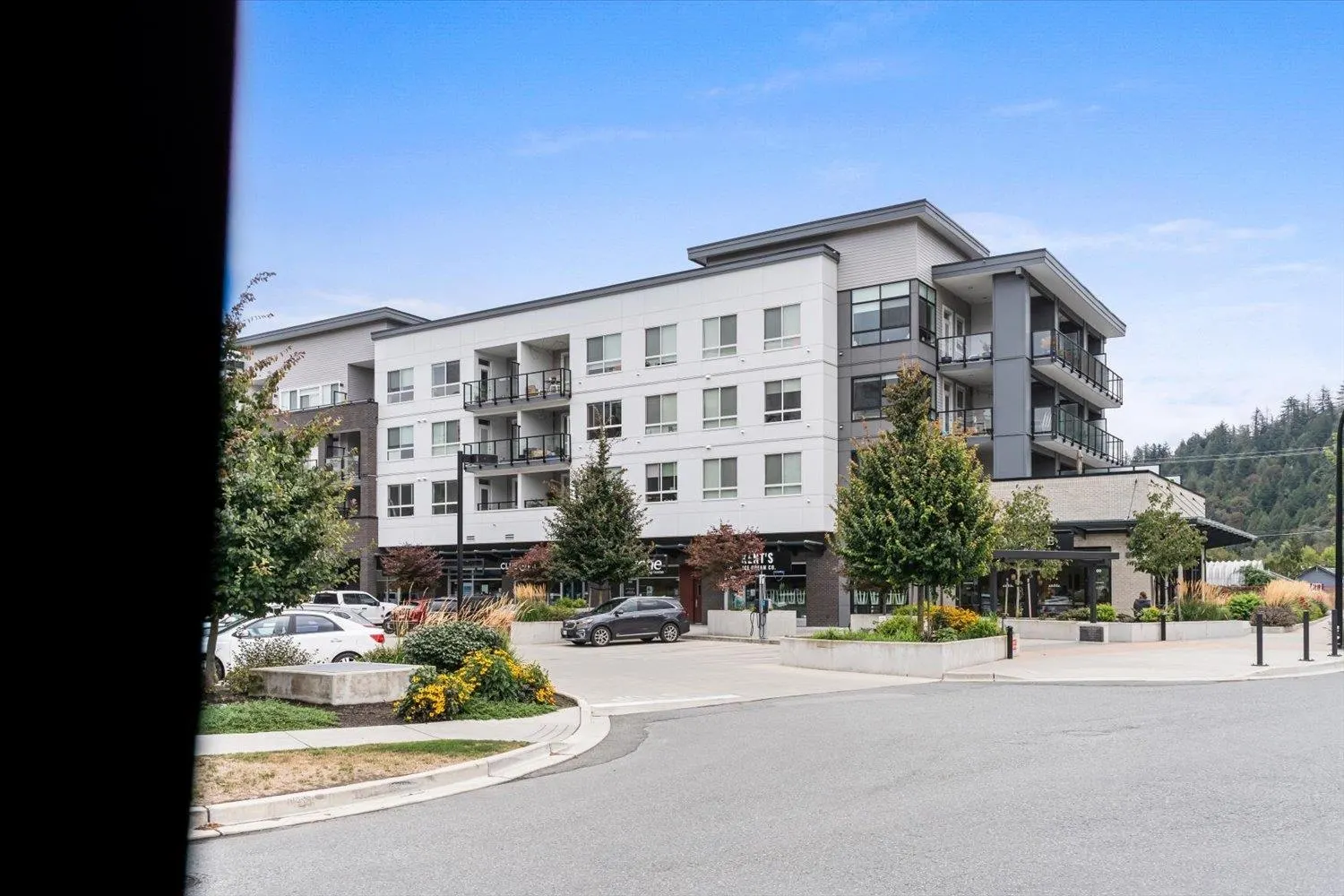 45511 Campus Drive #410