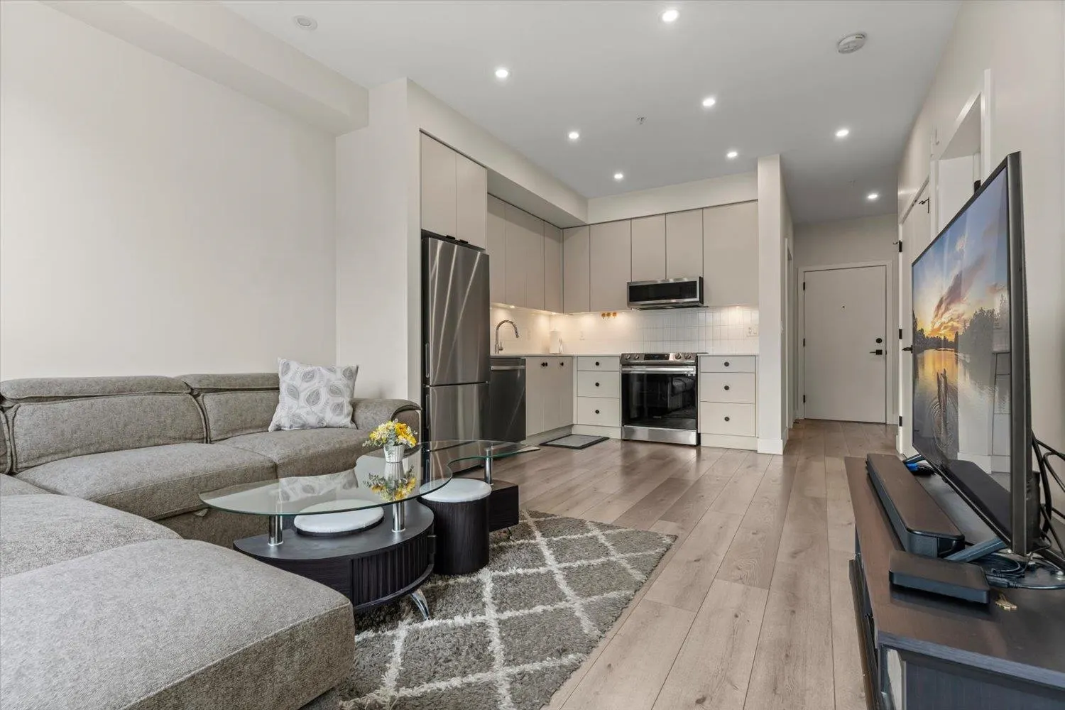 45511 Campus Drive #410
