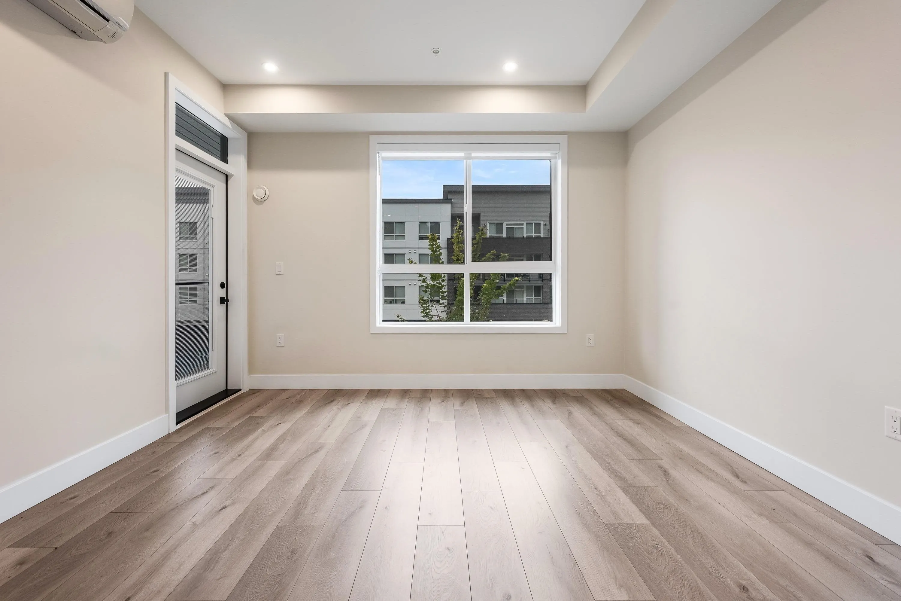 45511 Campus Drive #307