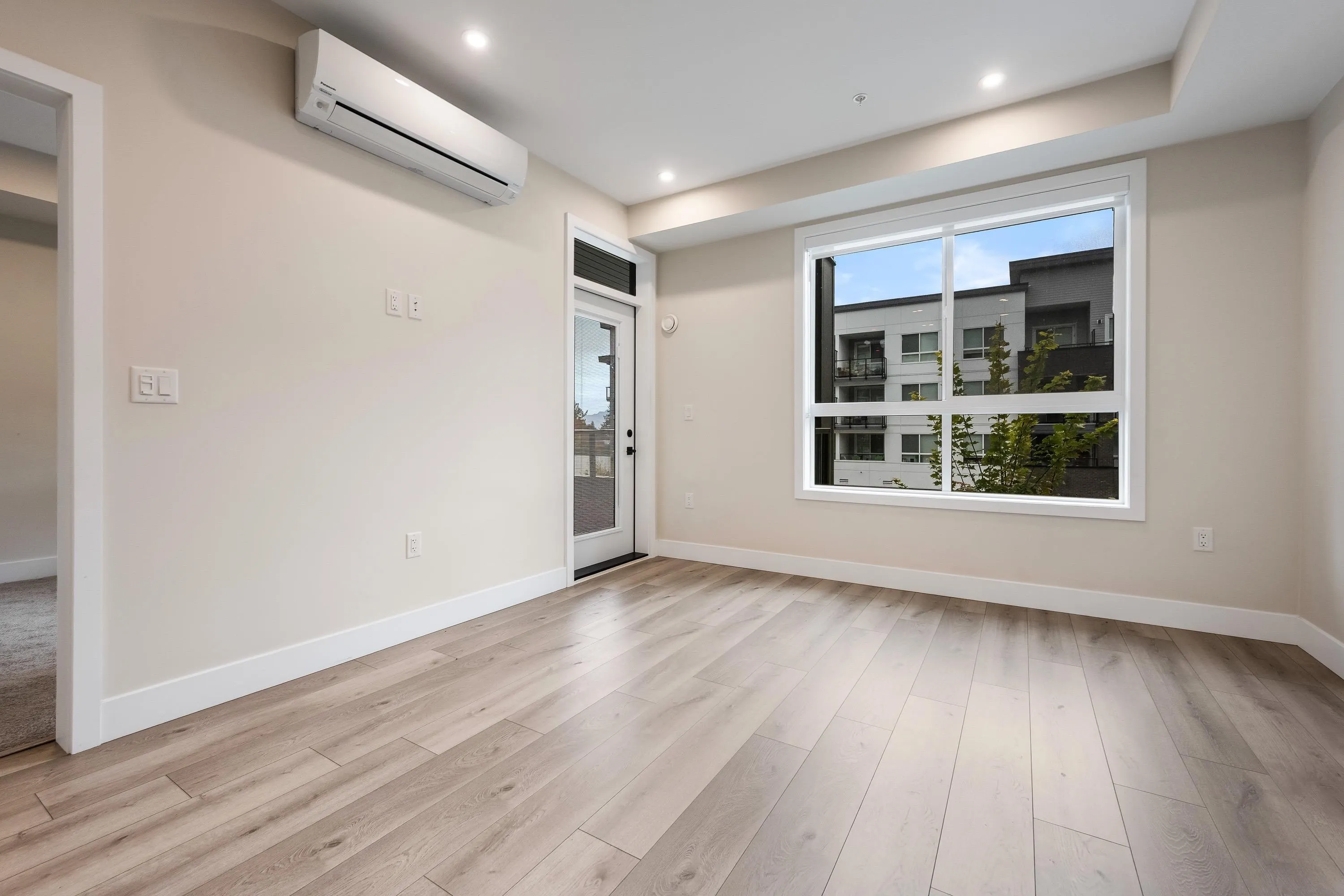 45511 Campus Drive #307