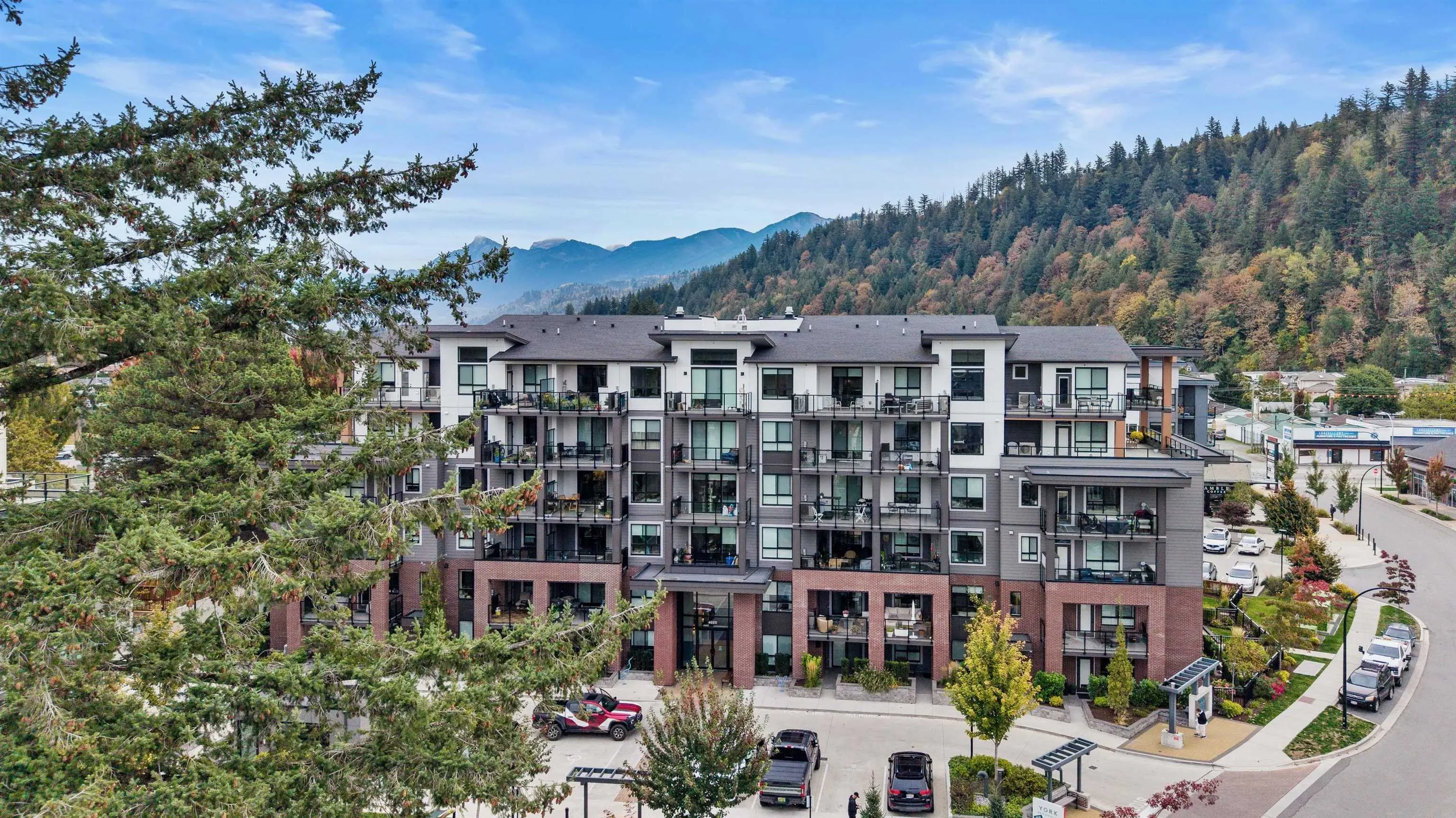 45511 Campus Drive #307
