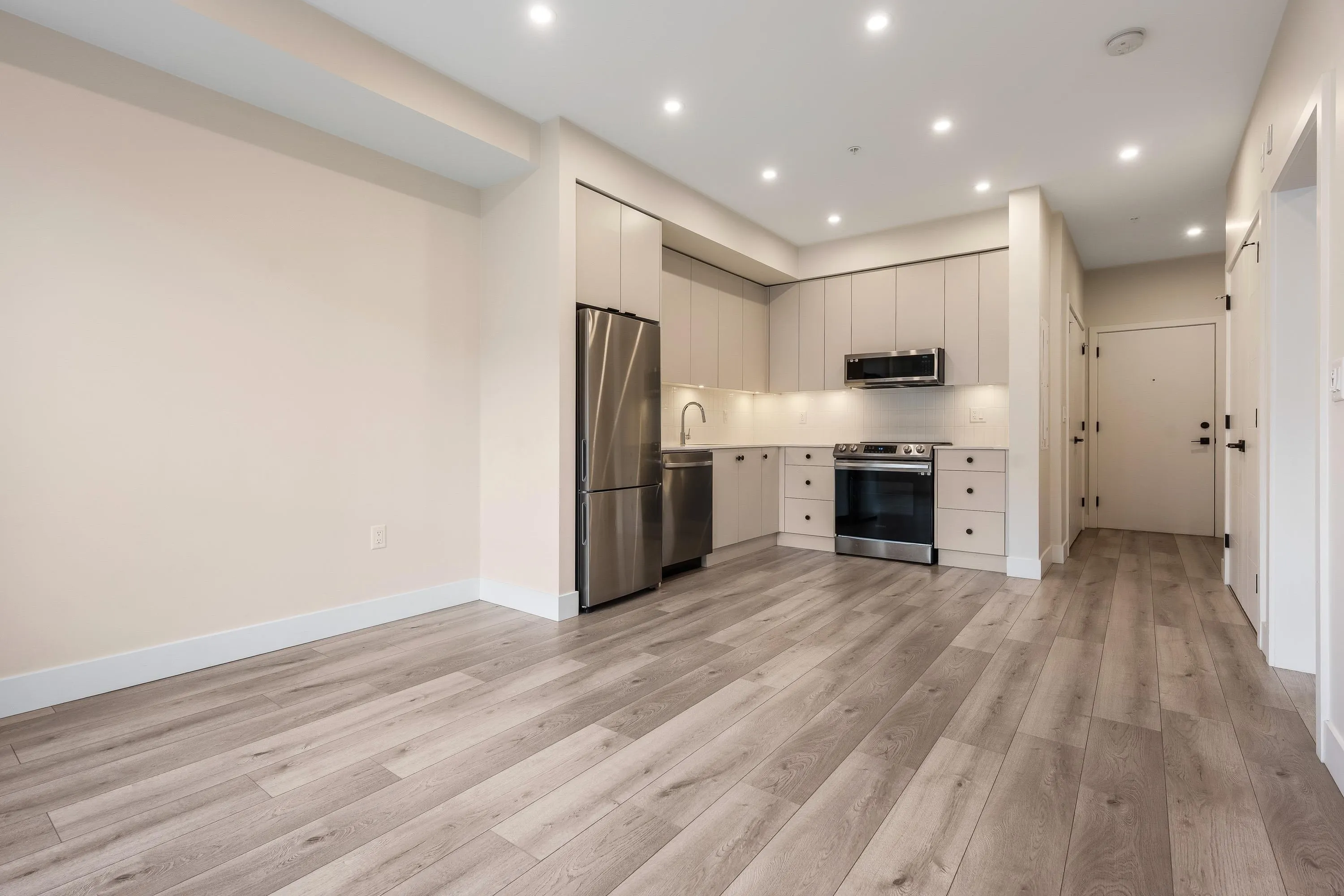 45511 Campus Drive #307