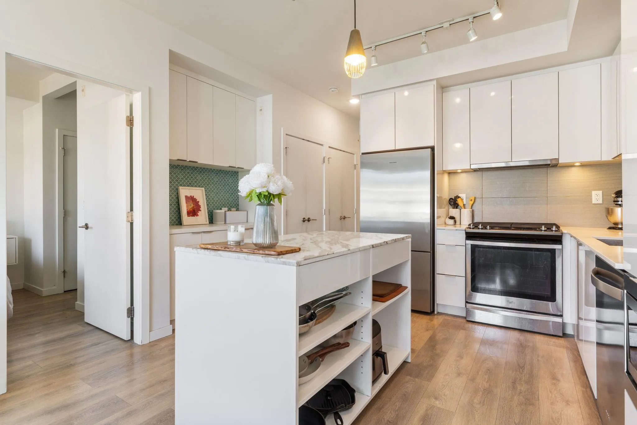 725 Marine Drive #403