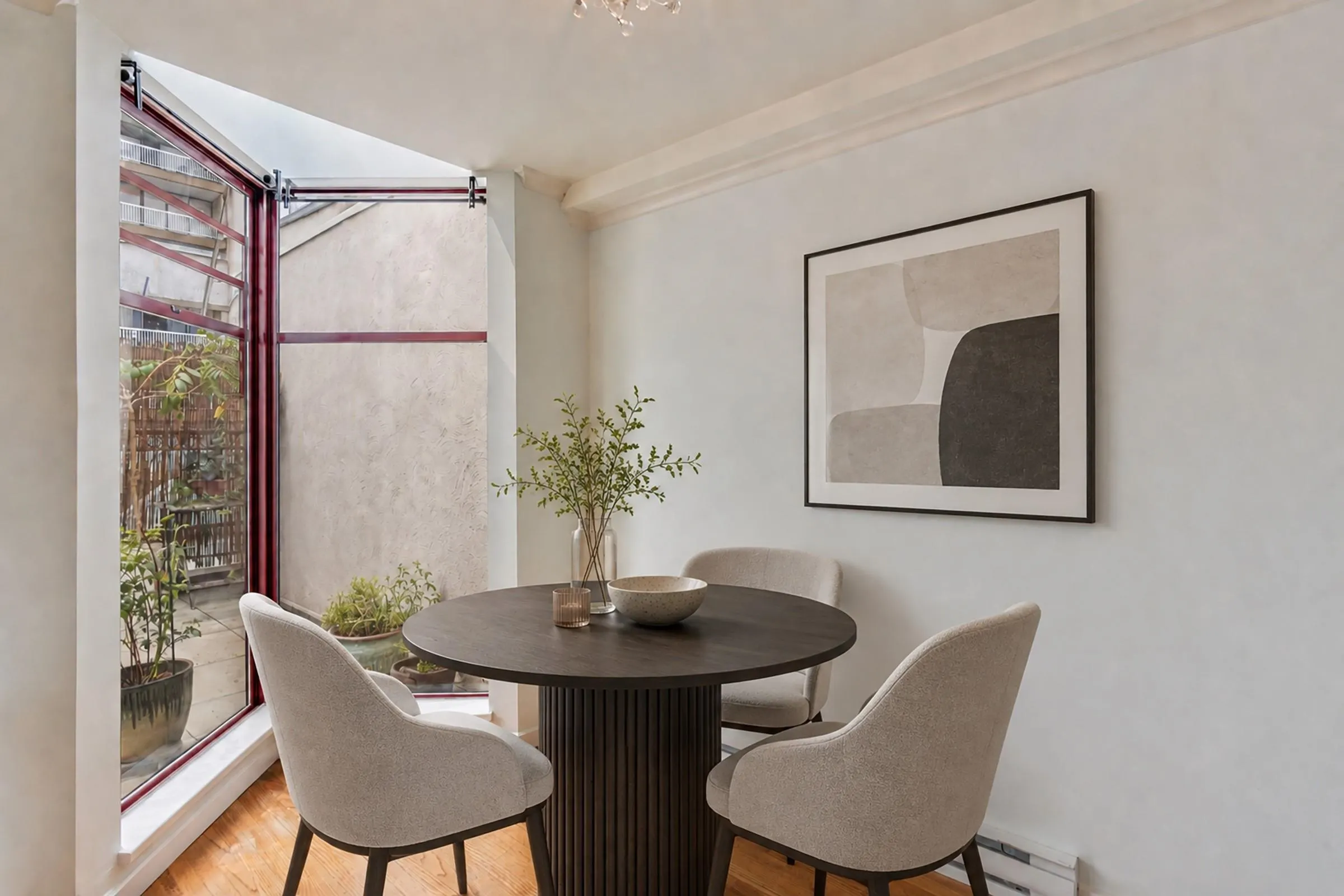 1042 Nelson Street #602
