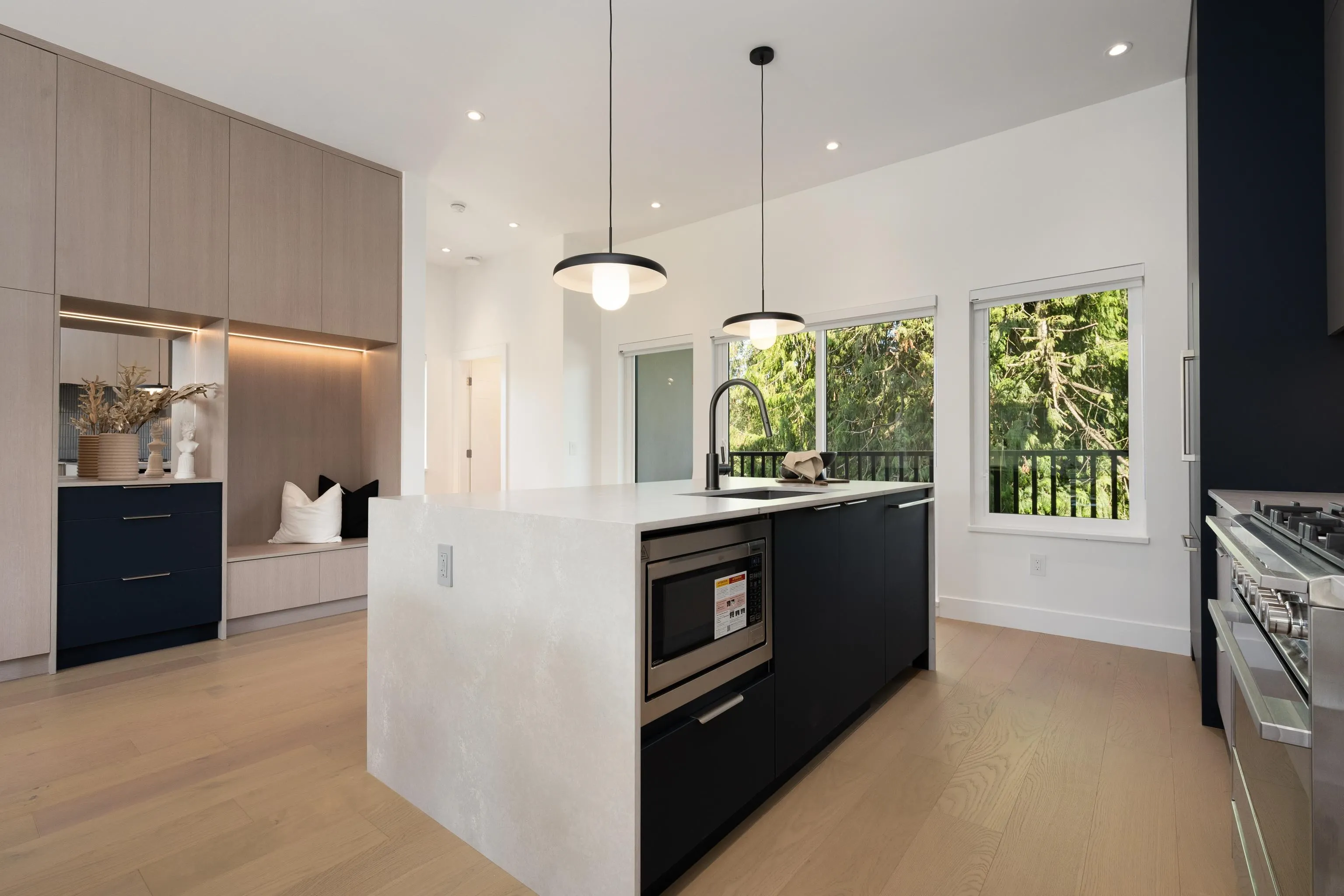 8483 16 Avenue #1
