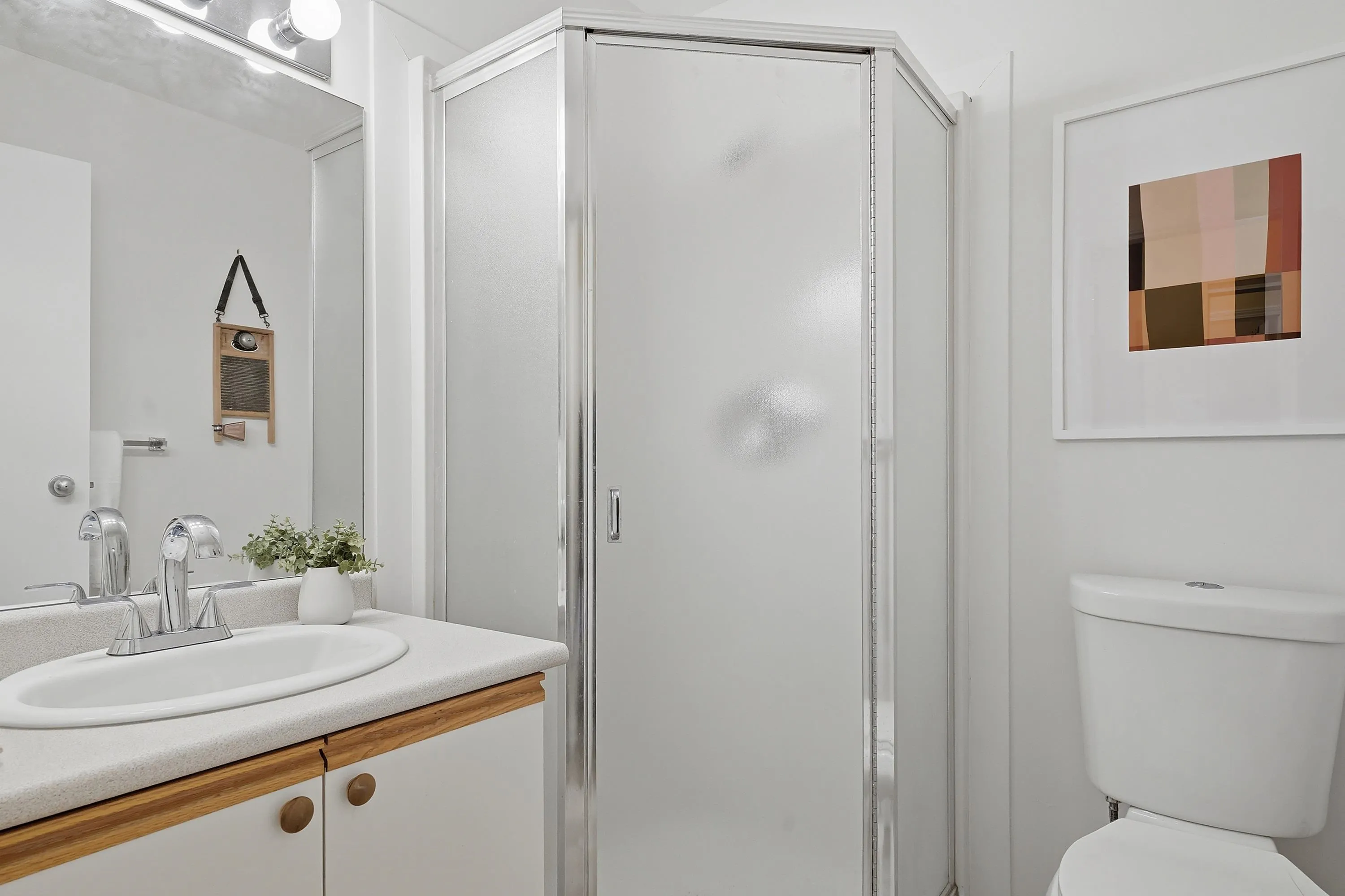 3440 W Broadway #123