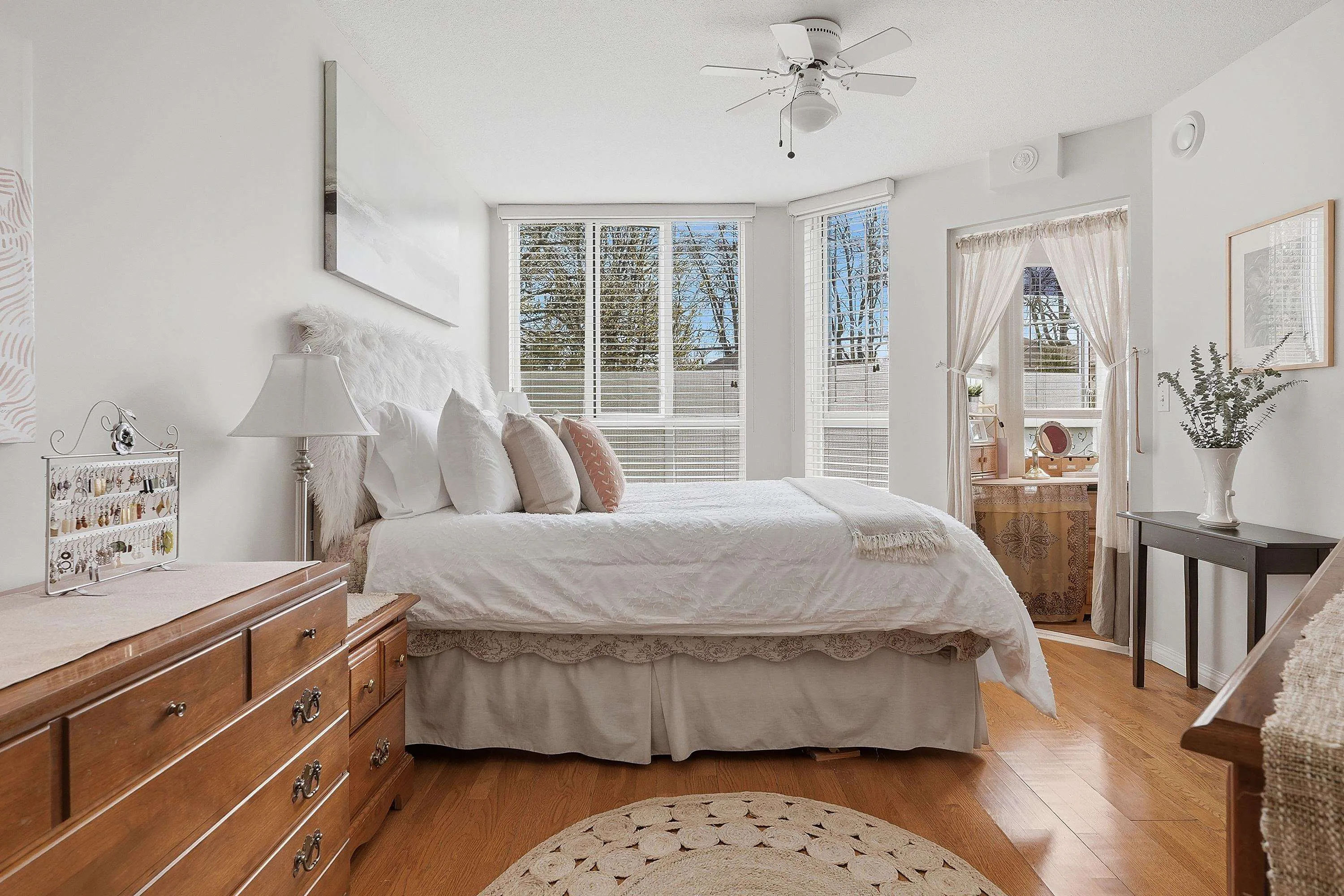 3440 W Broadway #123