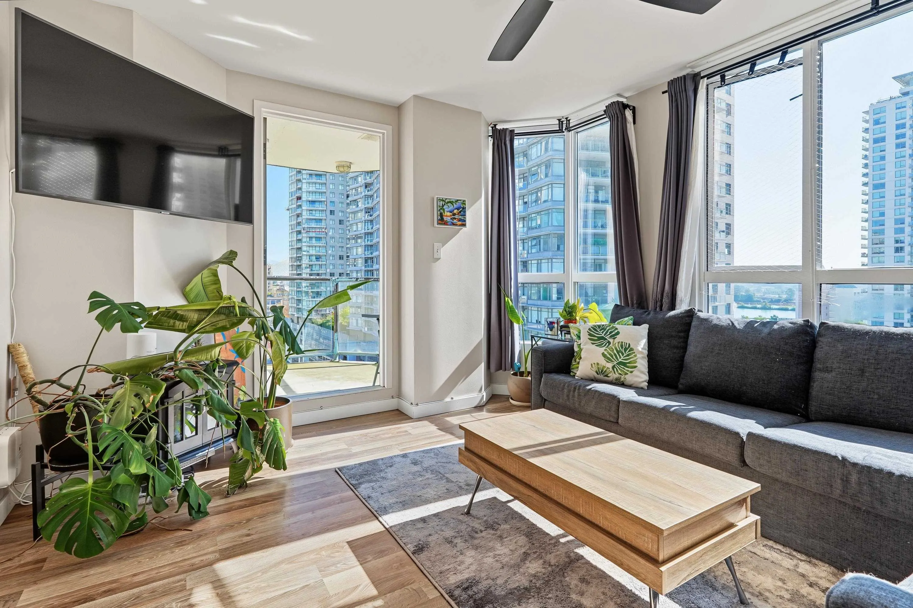 55 Tenth Street #1105