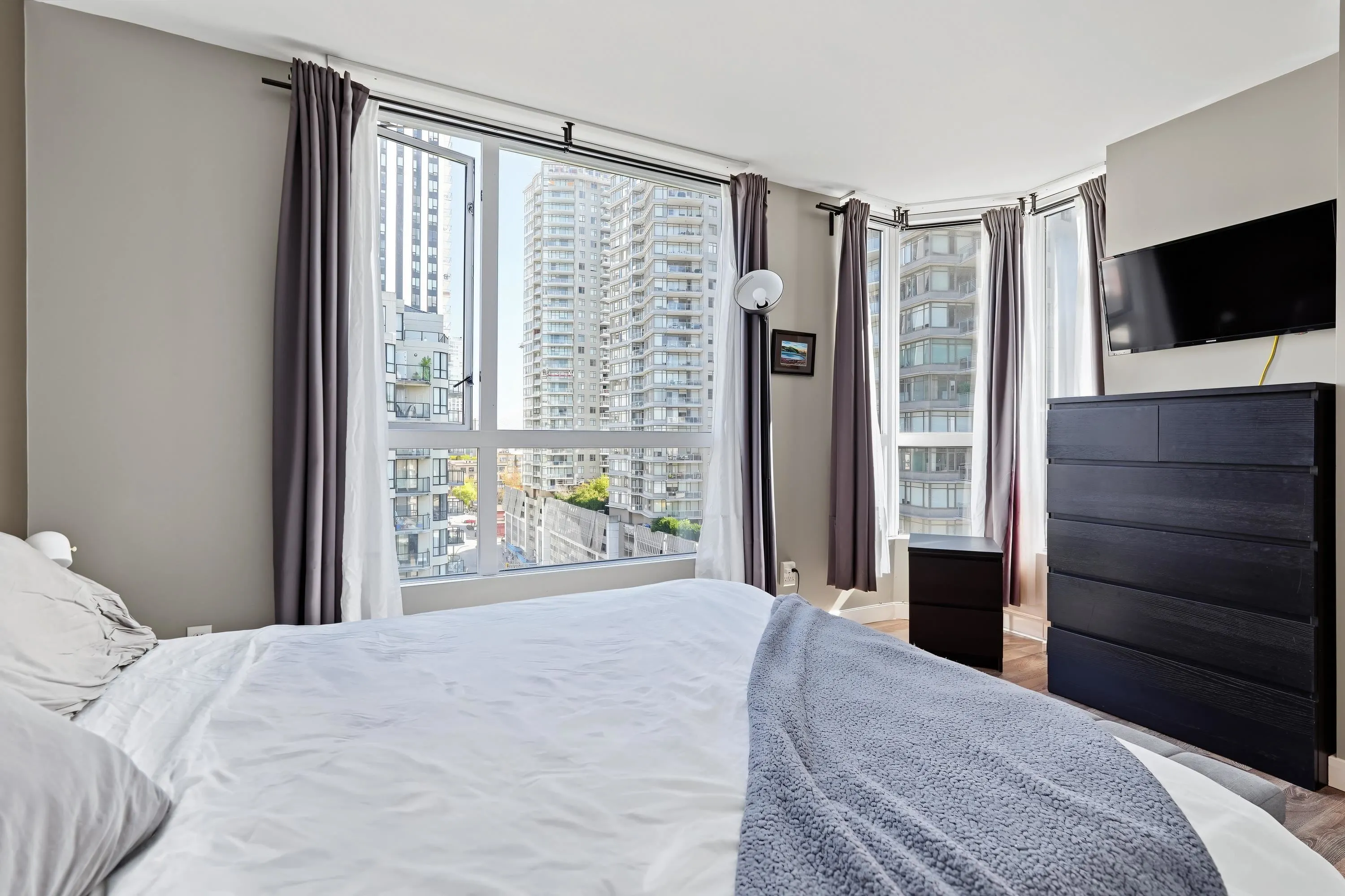 55 Tenth Street #1105