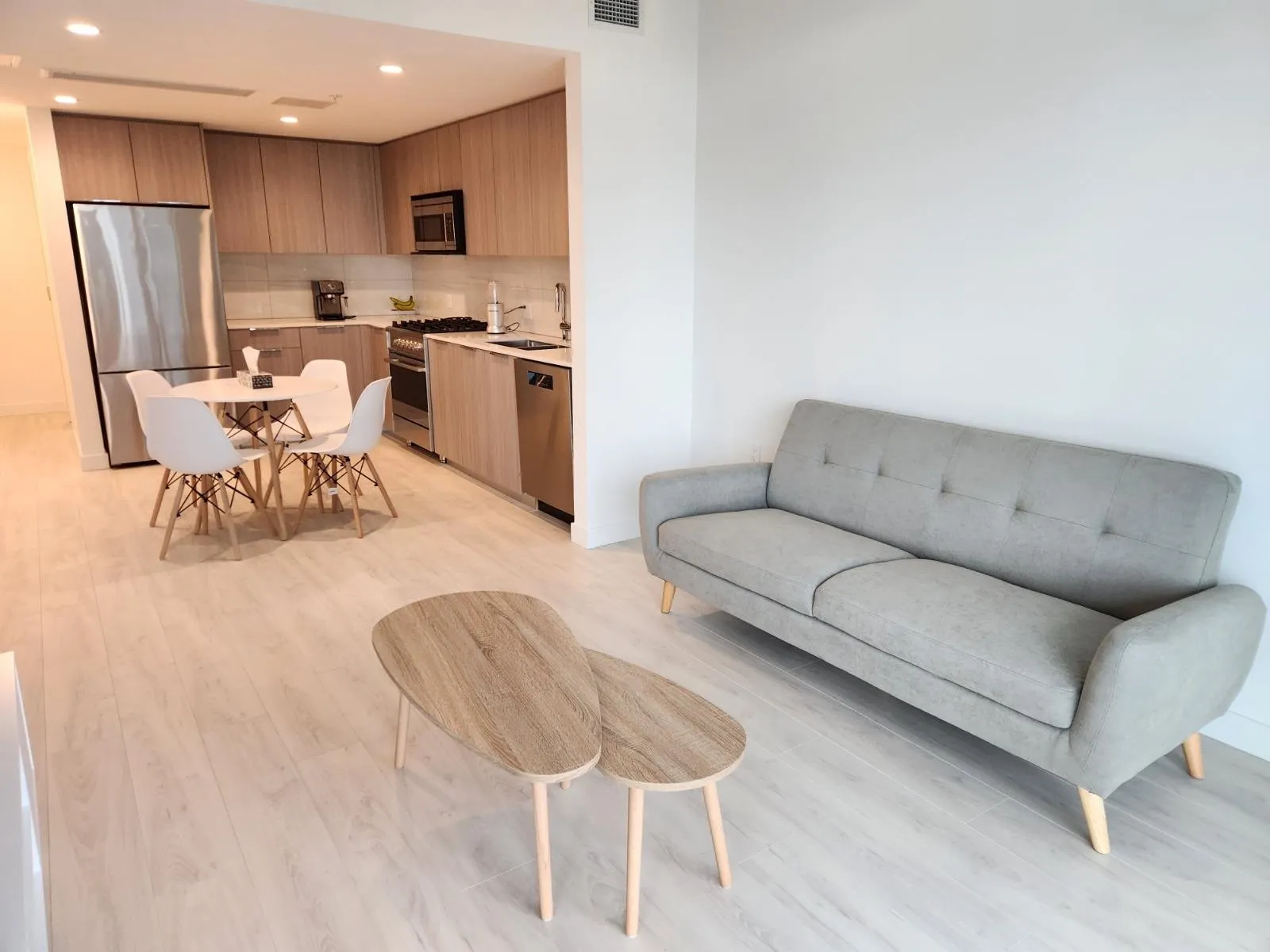 1401 Hunter Street #1002
