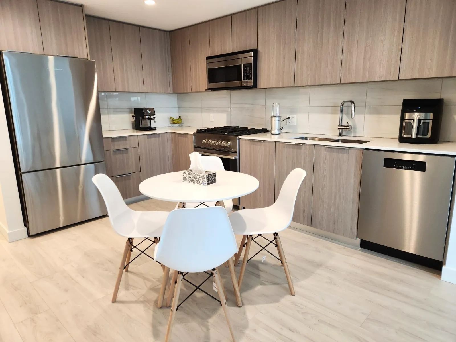 1401 Hunter Street #1002