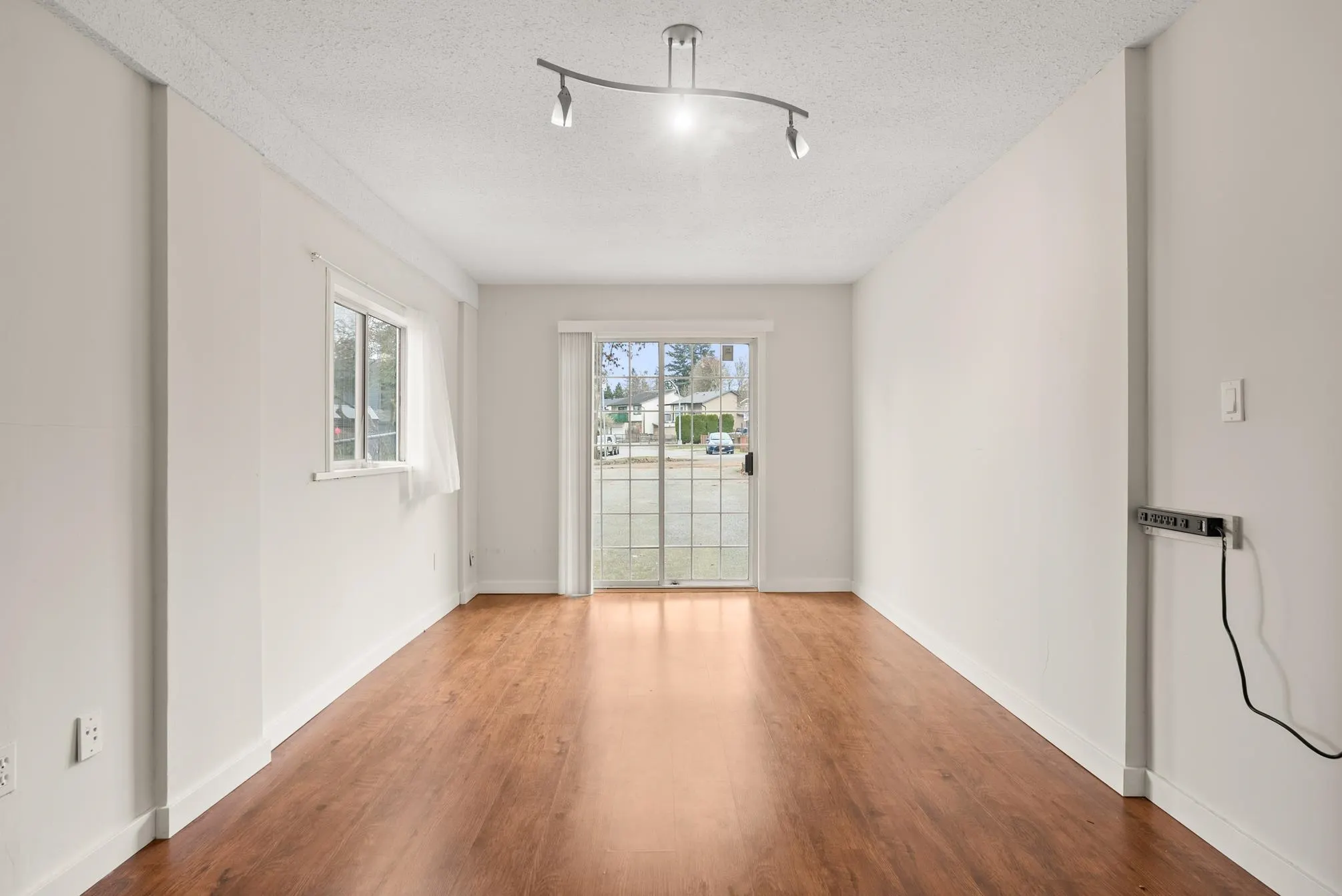 232 Davis Crescent
