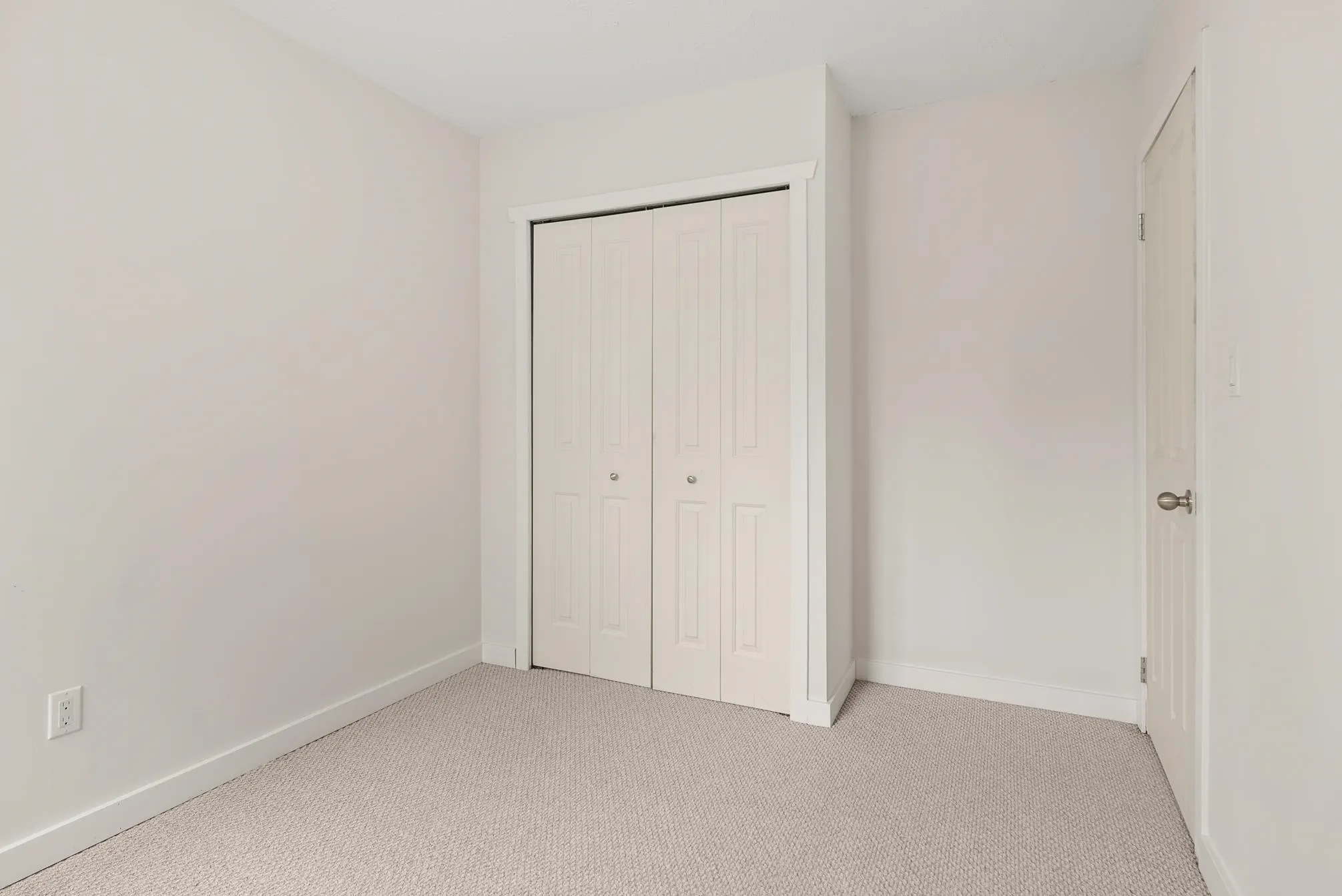 232 Davis Crescent