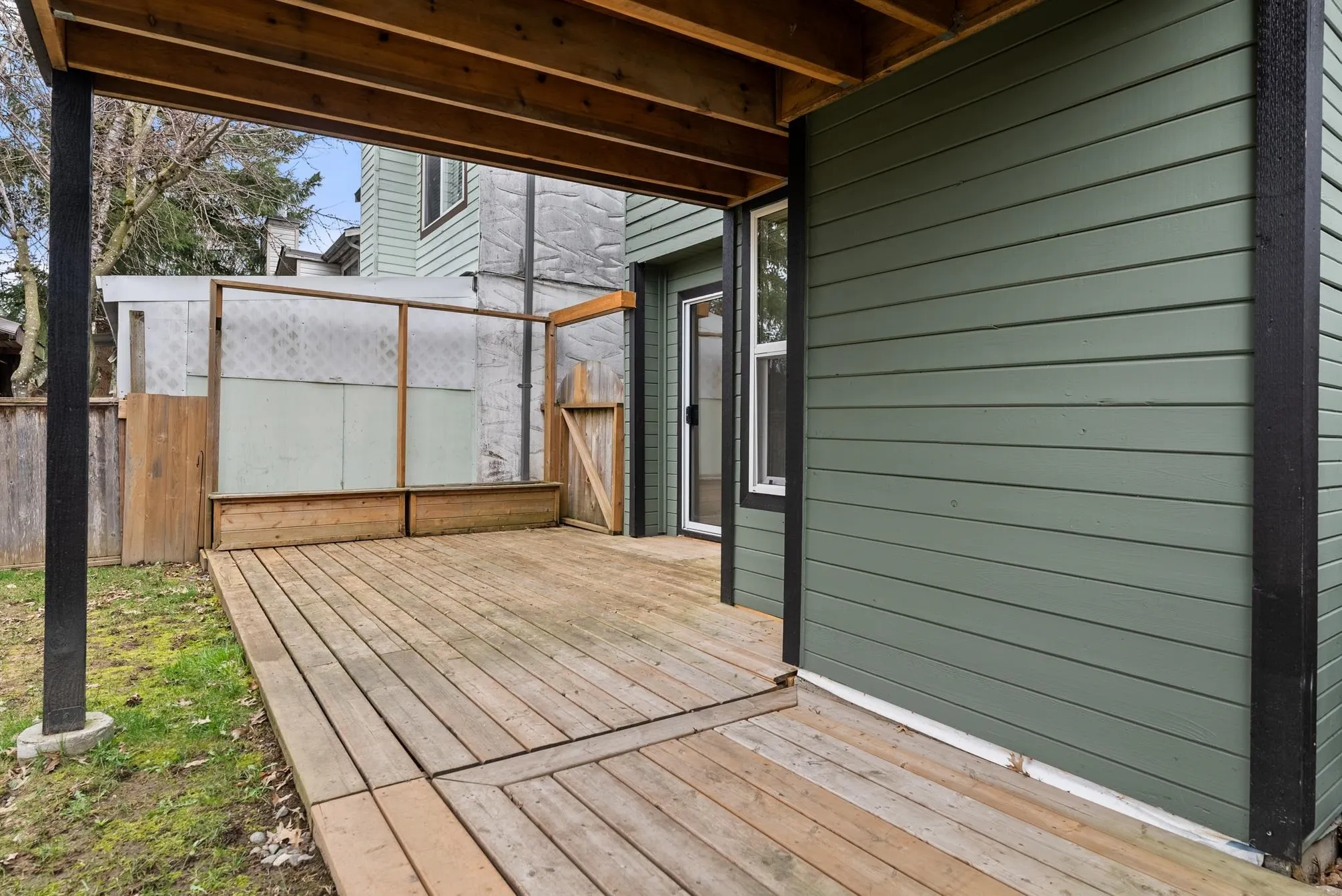 232 Davis Crescent