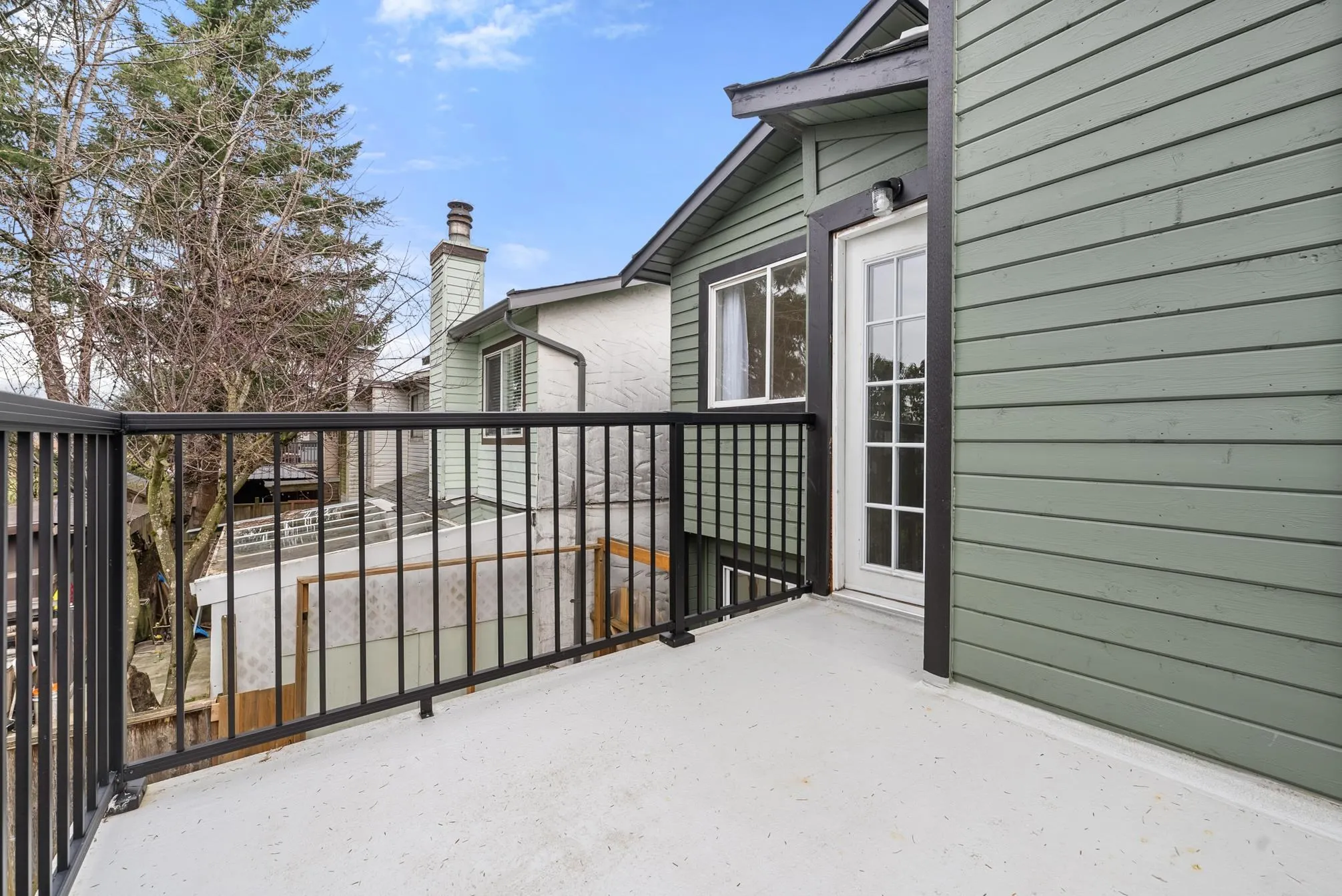232 Davis Crescent
