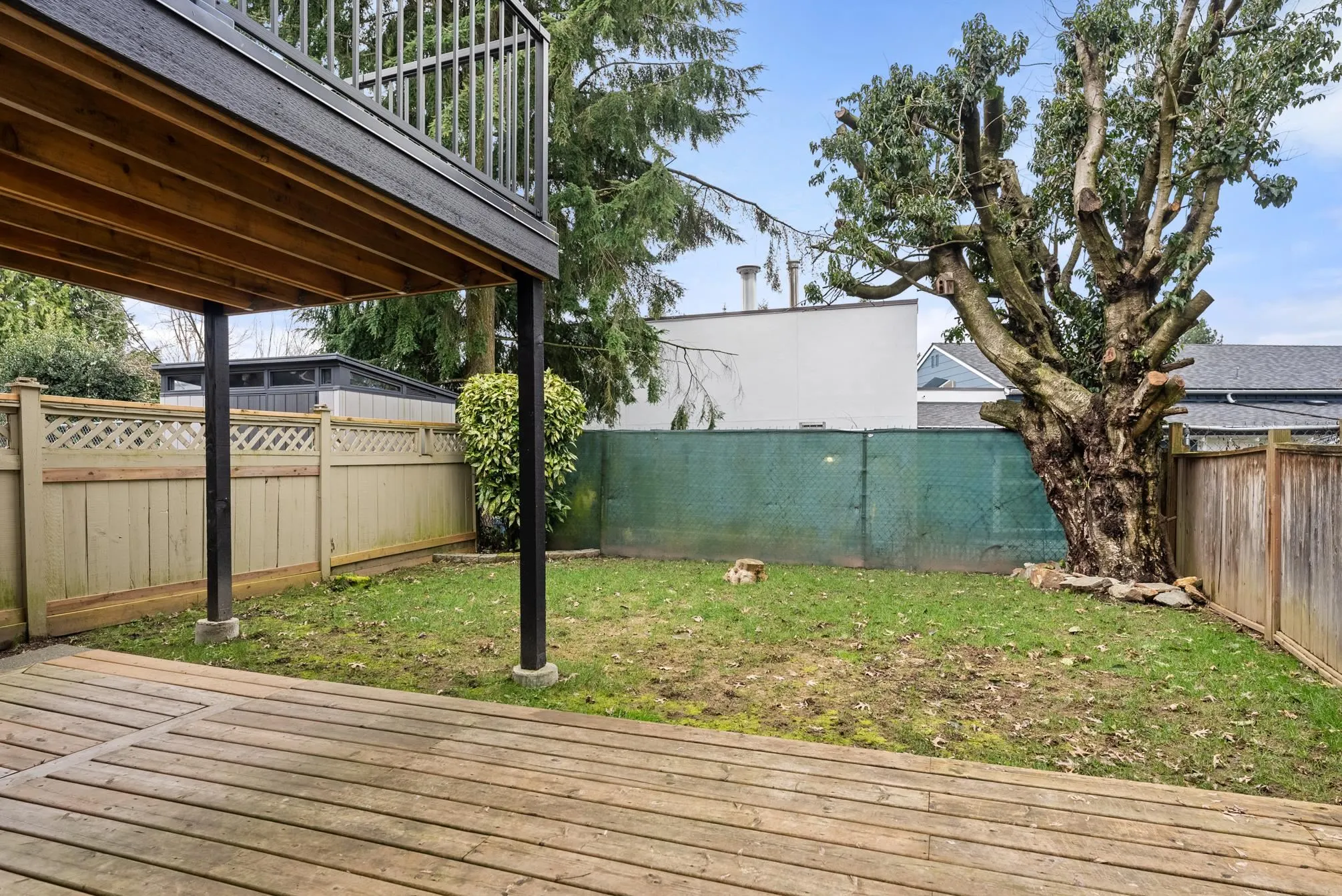 232 Davis Crescent