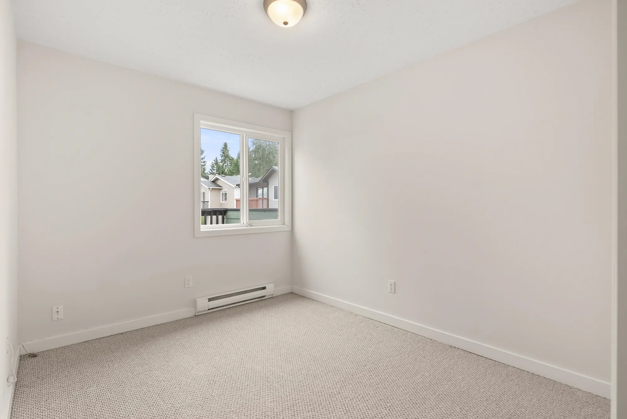 232 Davis Crescent
