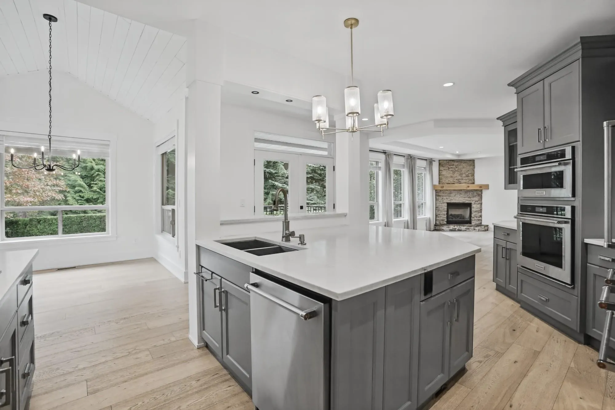 3800 Golf Course Drive #12