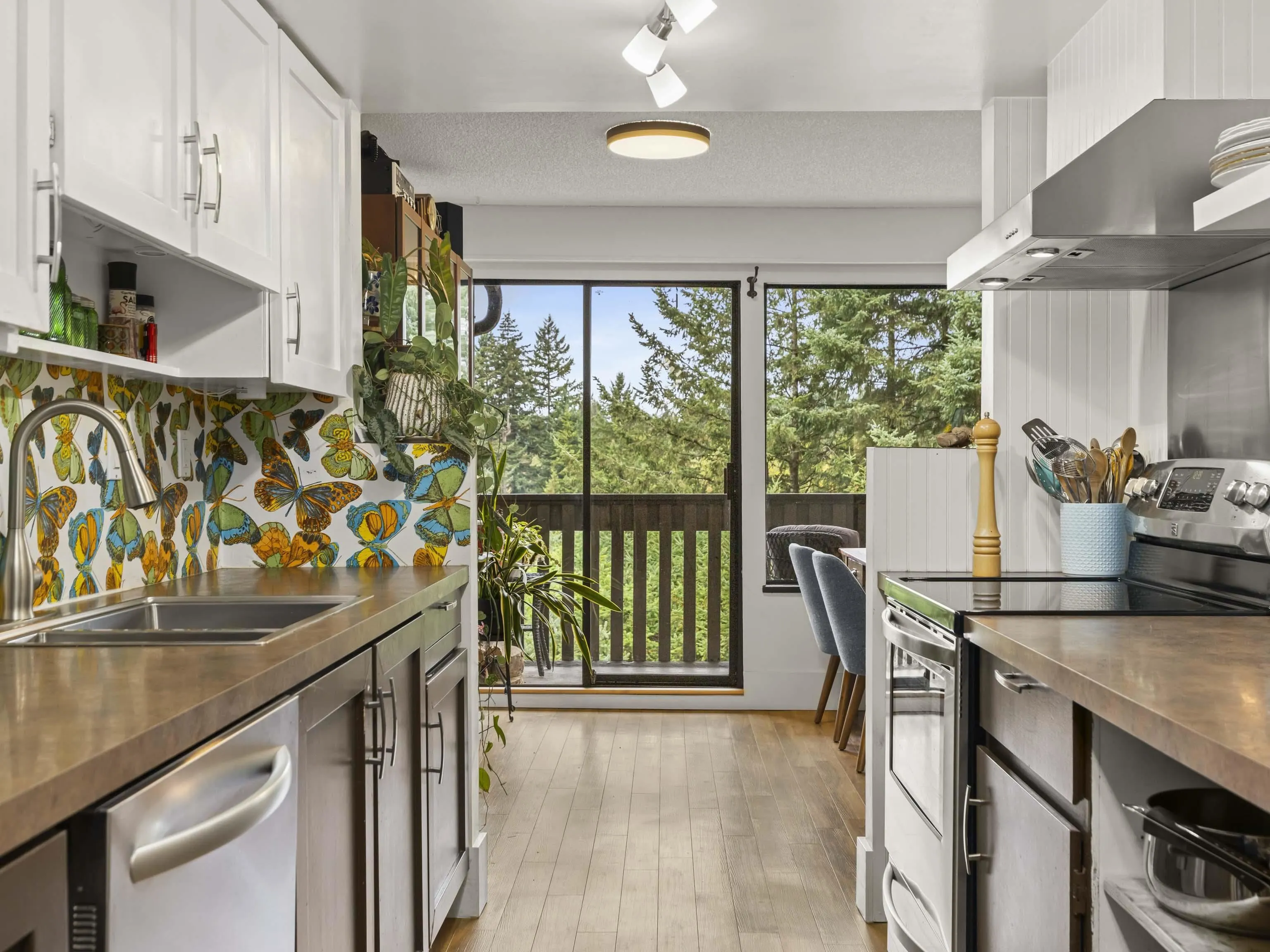 1185 Lillooet Road