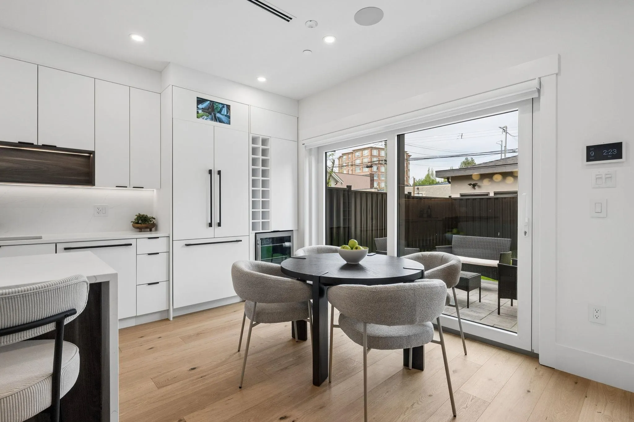 4549 W 11th Avenue #2