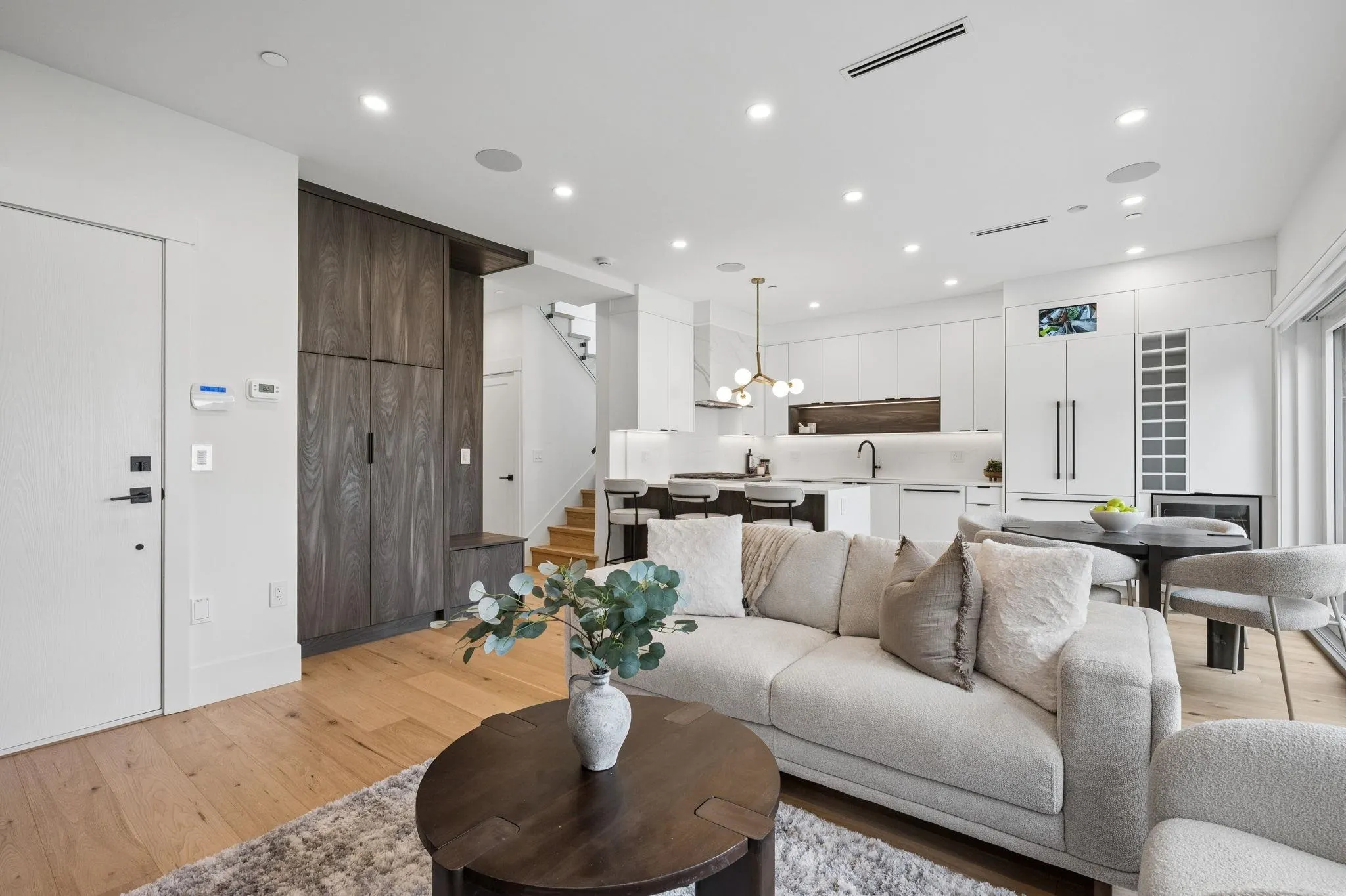 4549 W 11th Avenue #2